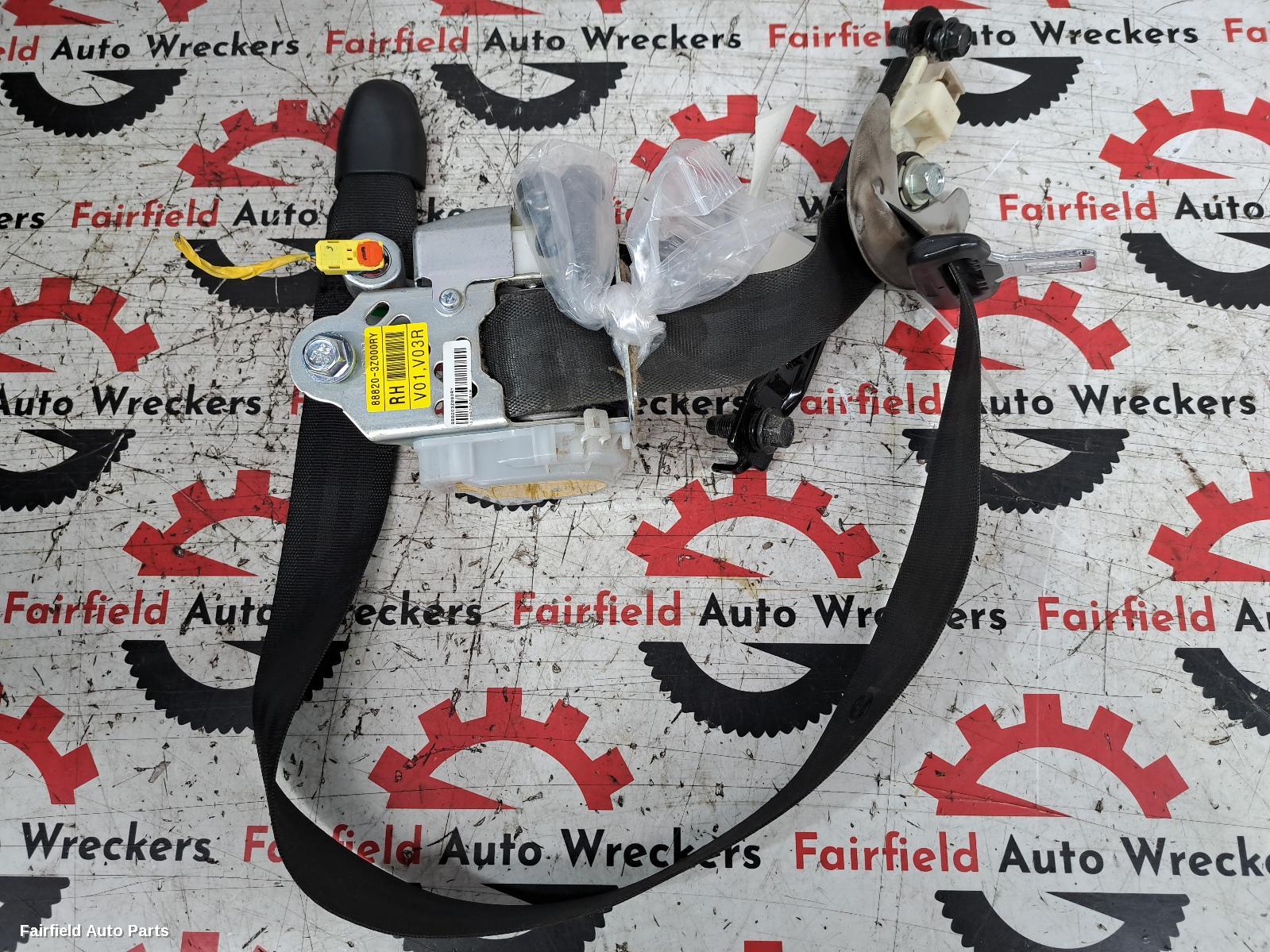 2011-2019 Hyundai I40 Seatbelt Stalk
