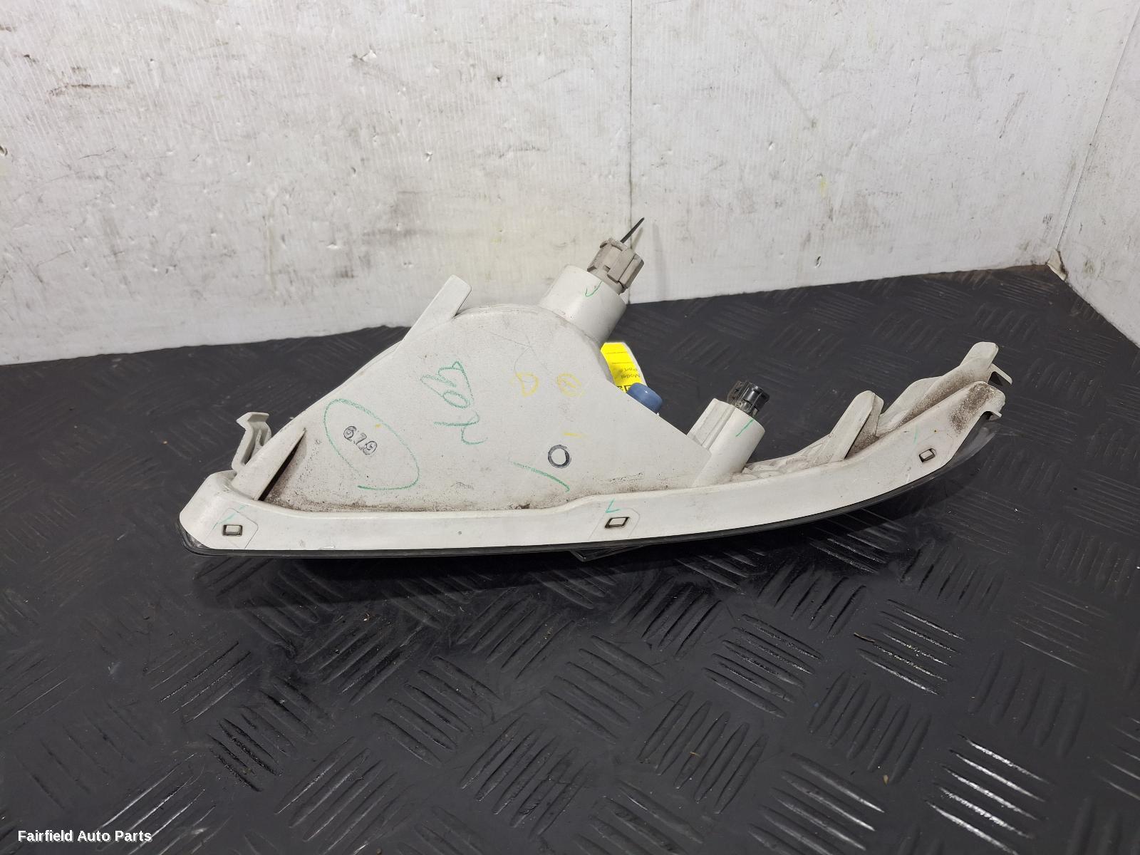 2013-2017 Nissan Altima Left Indicator Fog Side