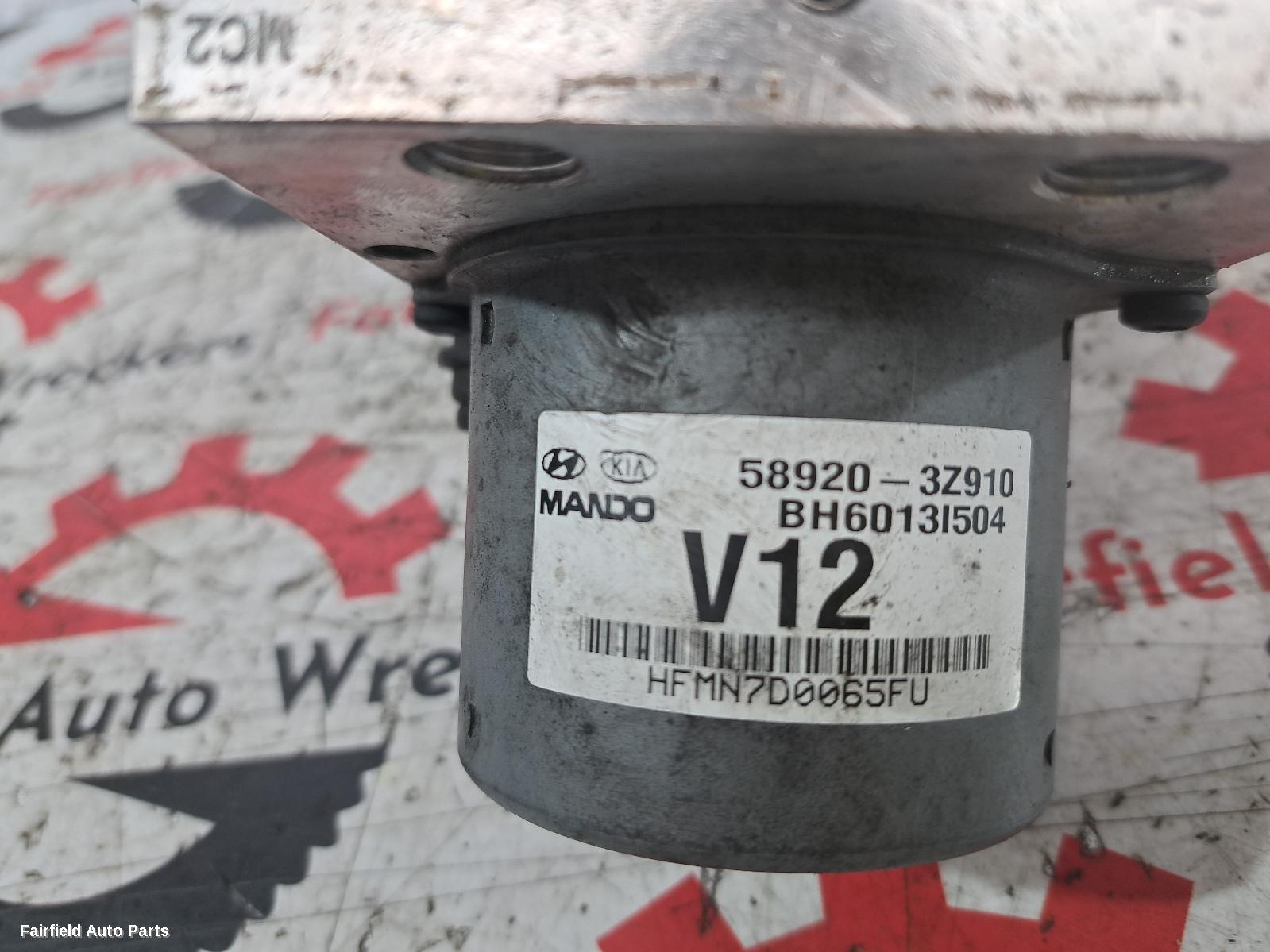 2011-2015 Hyundai I40 Abs Pump Modulator