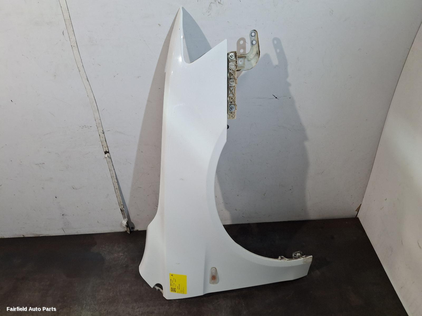2007-2015 Mitsubishi Lancer Right Guard