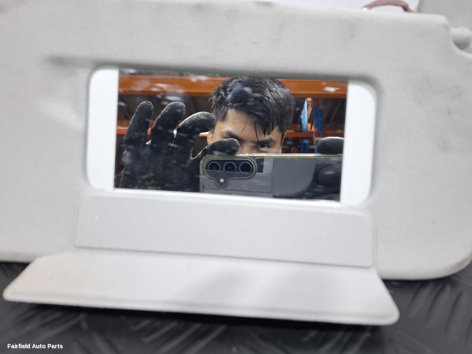 2019-2024 Tesla Model 3 Sunvisor