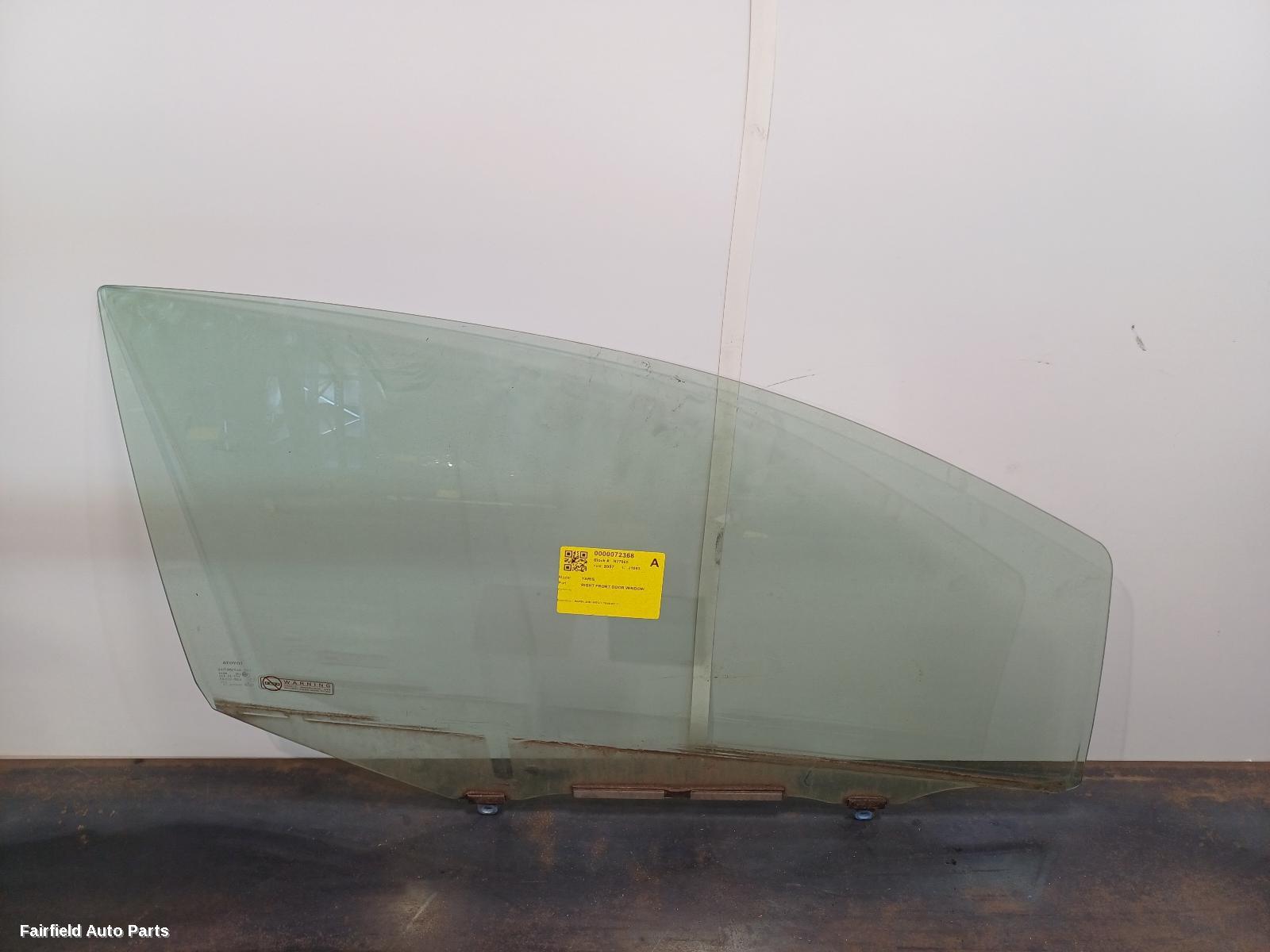 2005-2011 Toyota Yaris Right Front Door Window