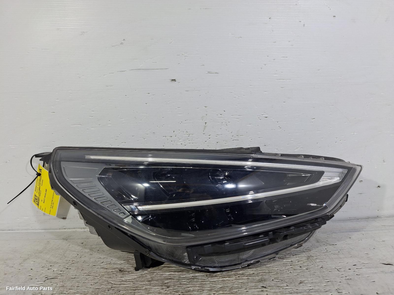 2021-2026 Hyundai I30 Right Headlamp