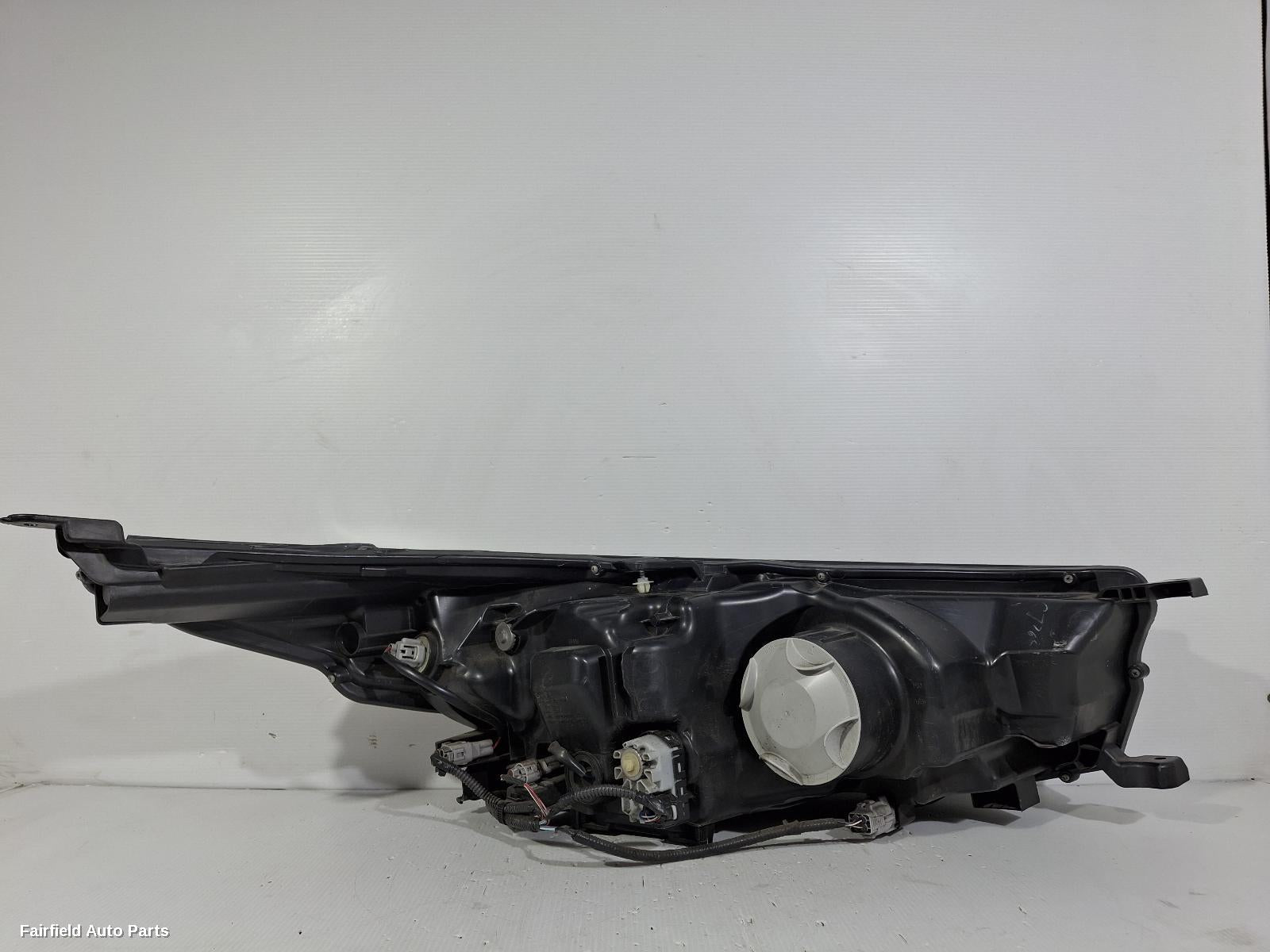 2013-2016 Toyota Kluger Left Headlamp