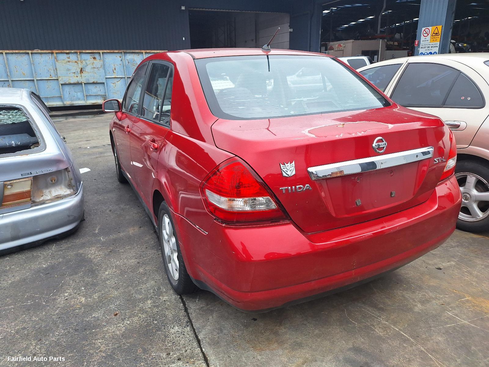 2004-2010 Nissan Tiida Grille