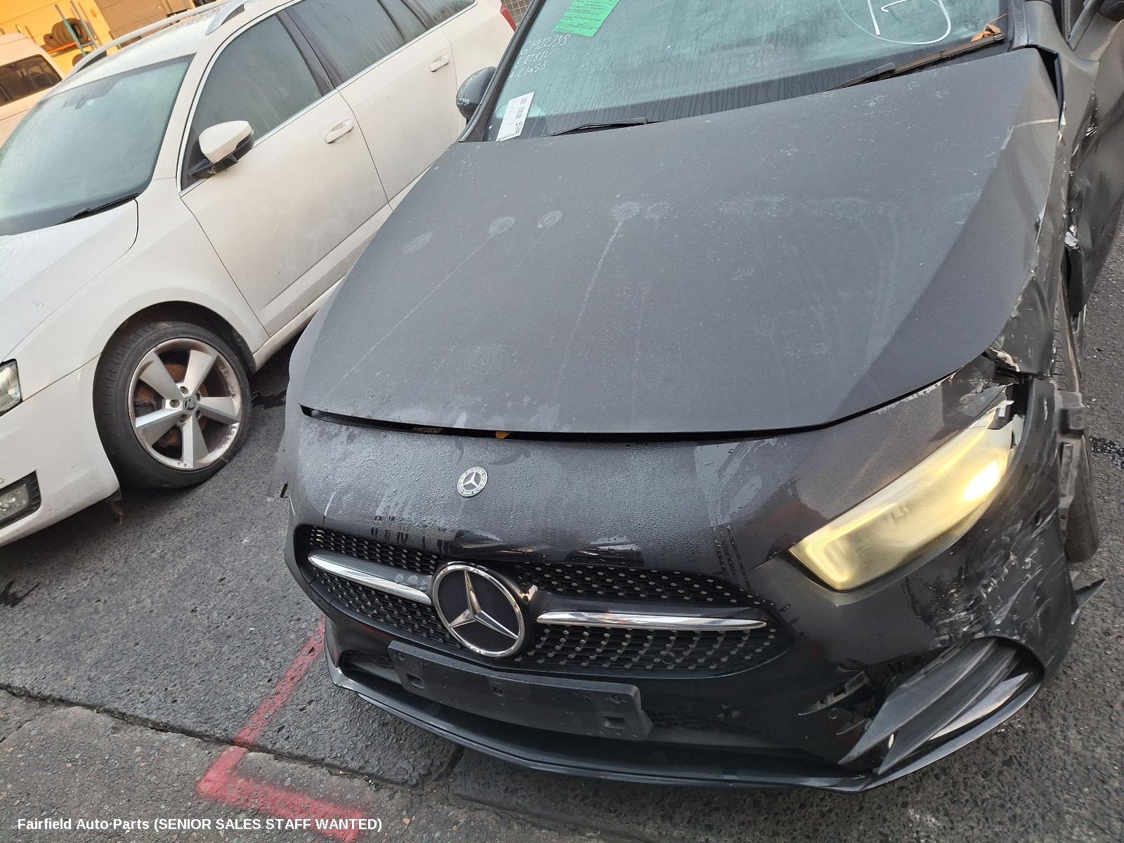 2020 Mercedes A Class Side Step Skirt