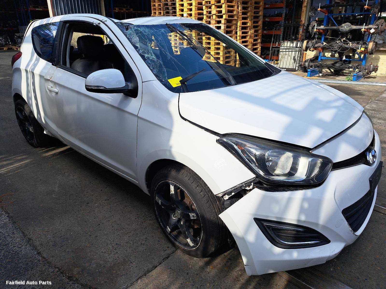 2013 Hyundai I20 A C Condenser