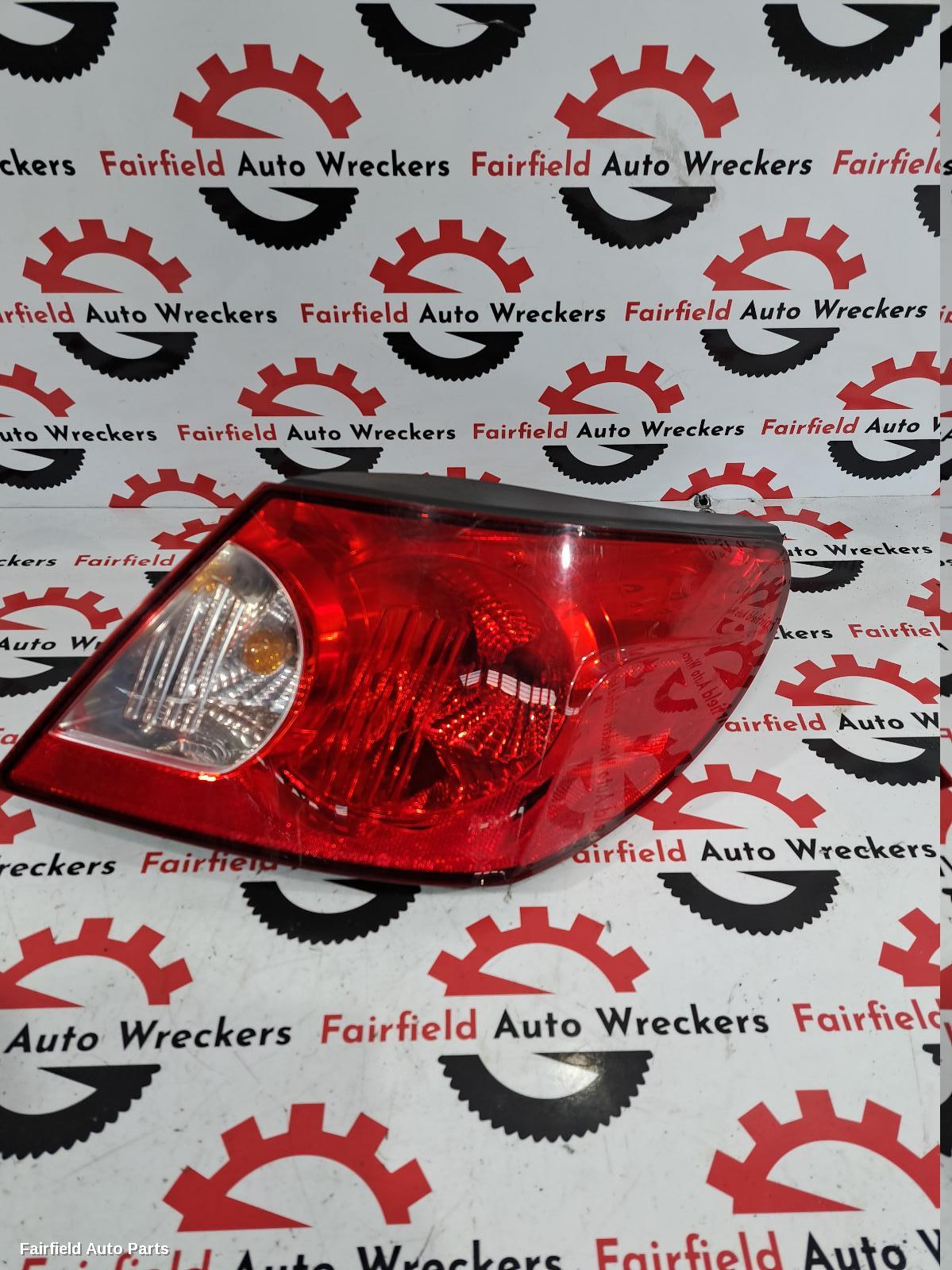 2010 Chrysler Sebring Right Taillight