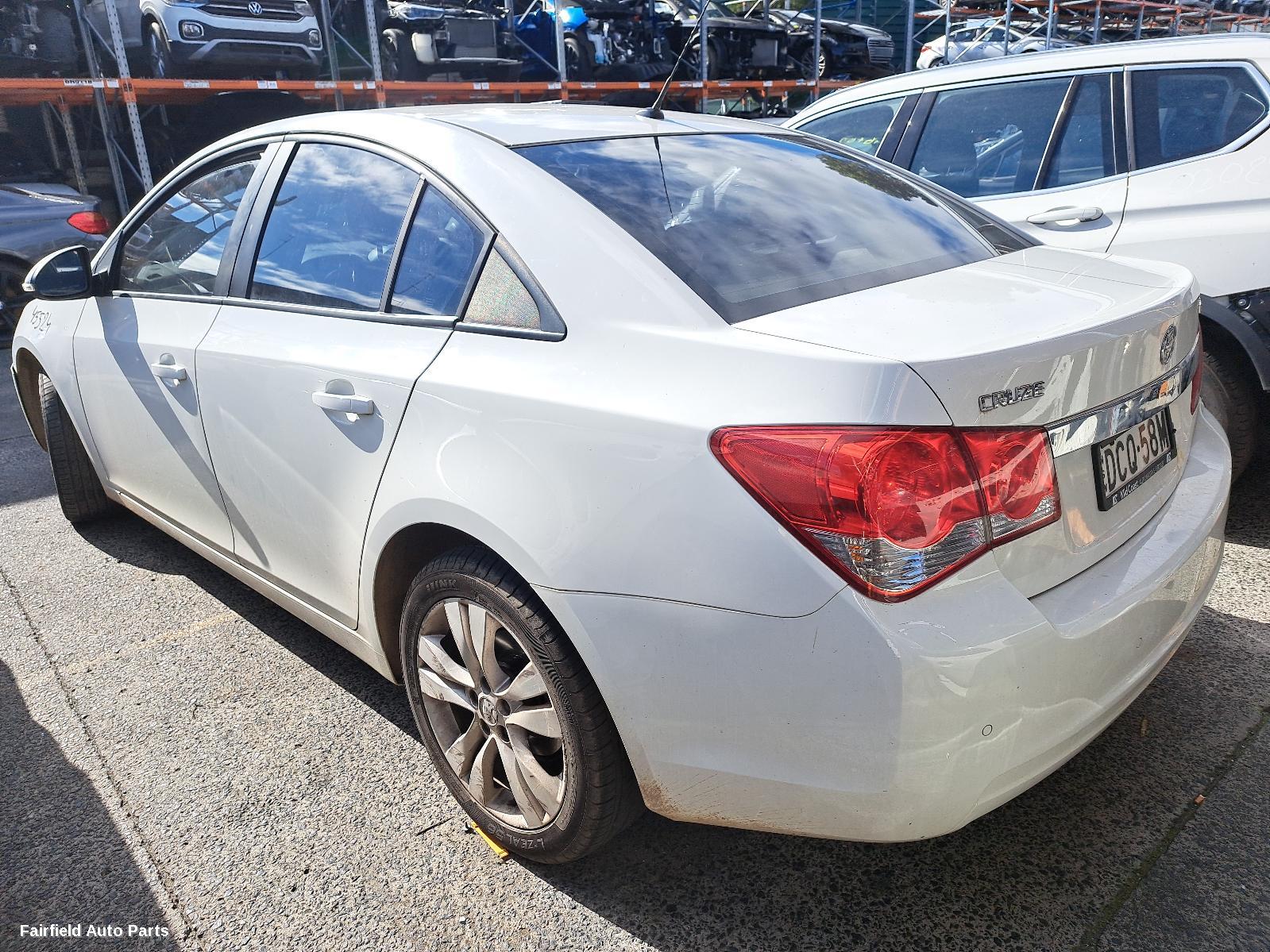 2015 Holden Cruze Radiator
