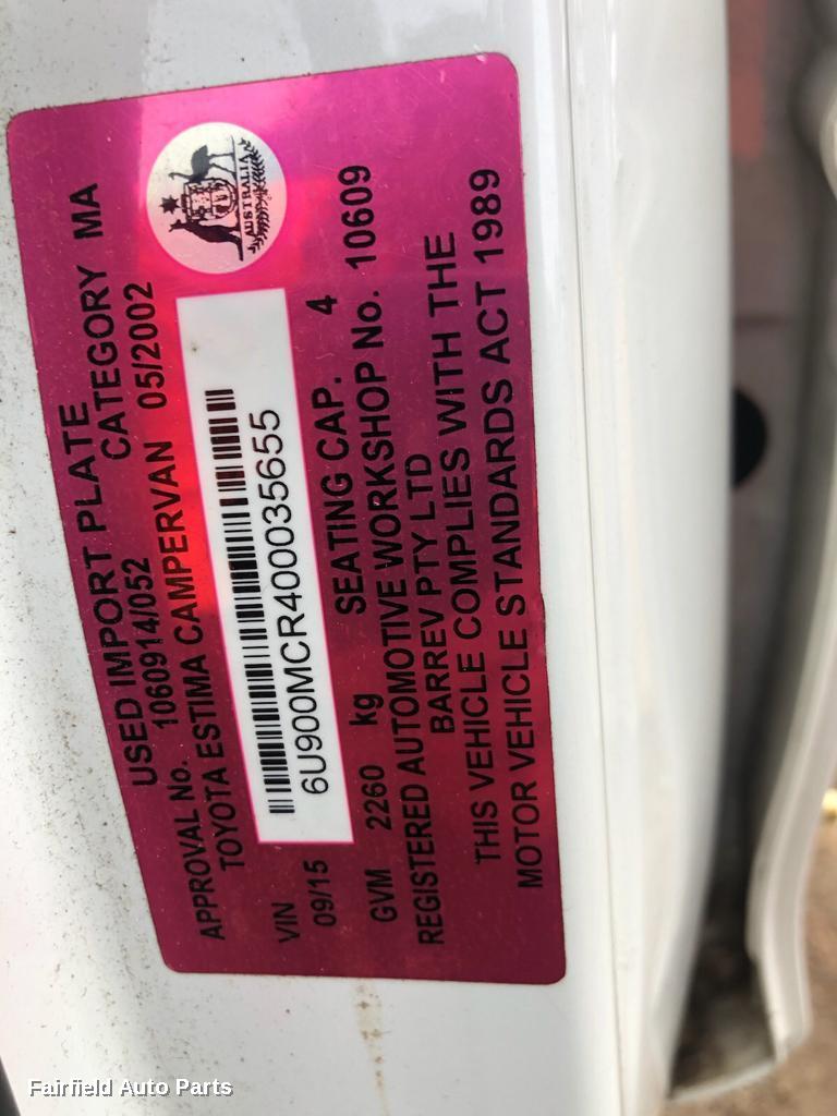 2002 Toyota Estima Left Taillight