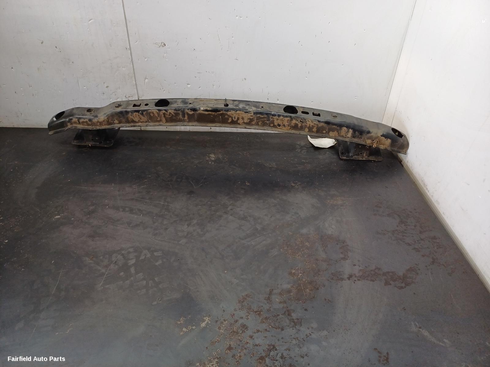 2004-2015 Volkswagen Caddy R Bar Bracket Reinfo