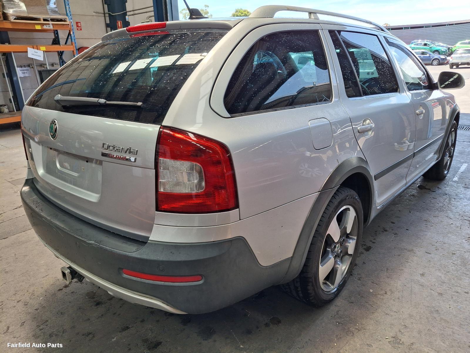 2012 Skoda Octavia Left Taillight