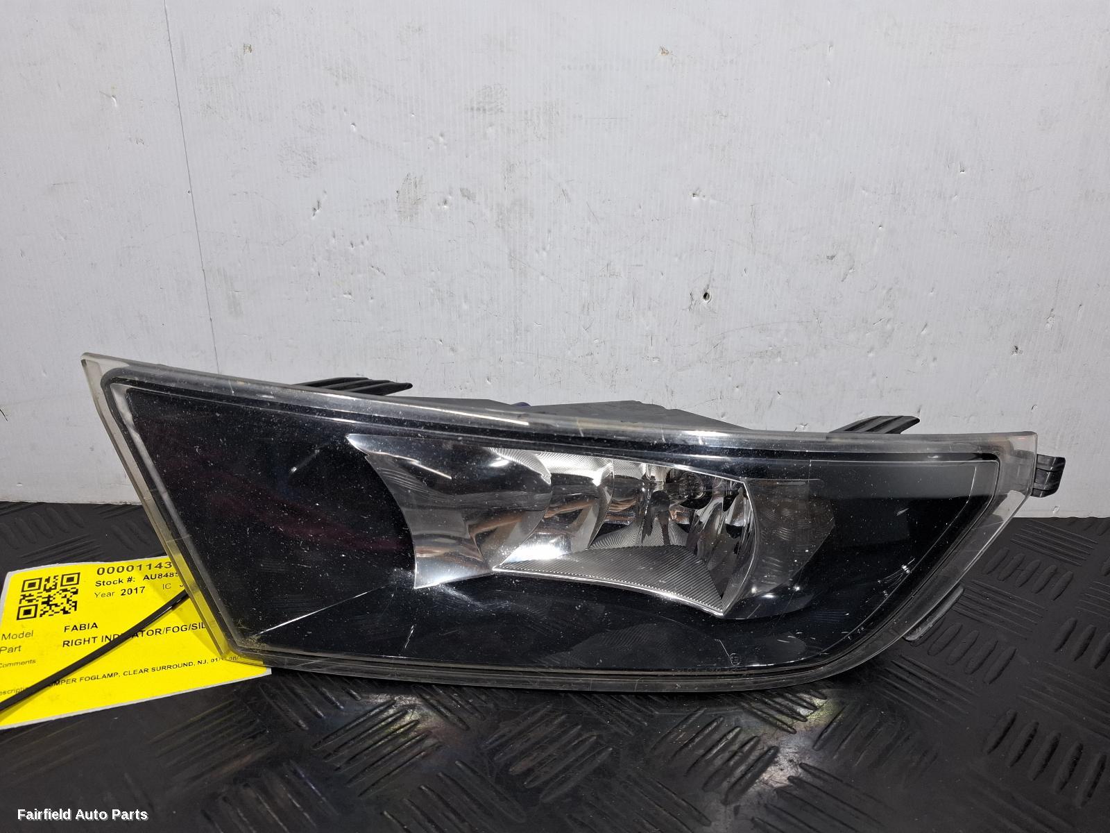 2015-2018 Skoda Fabia Right Indicator Fog Side