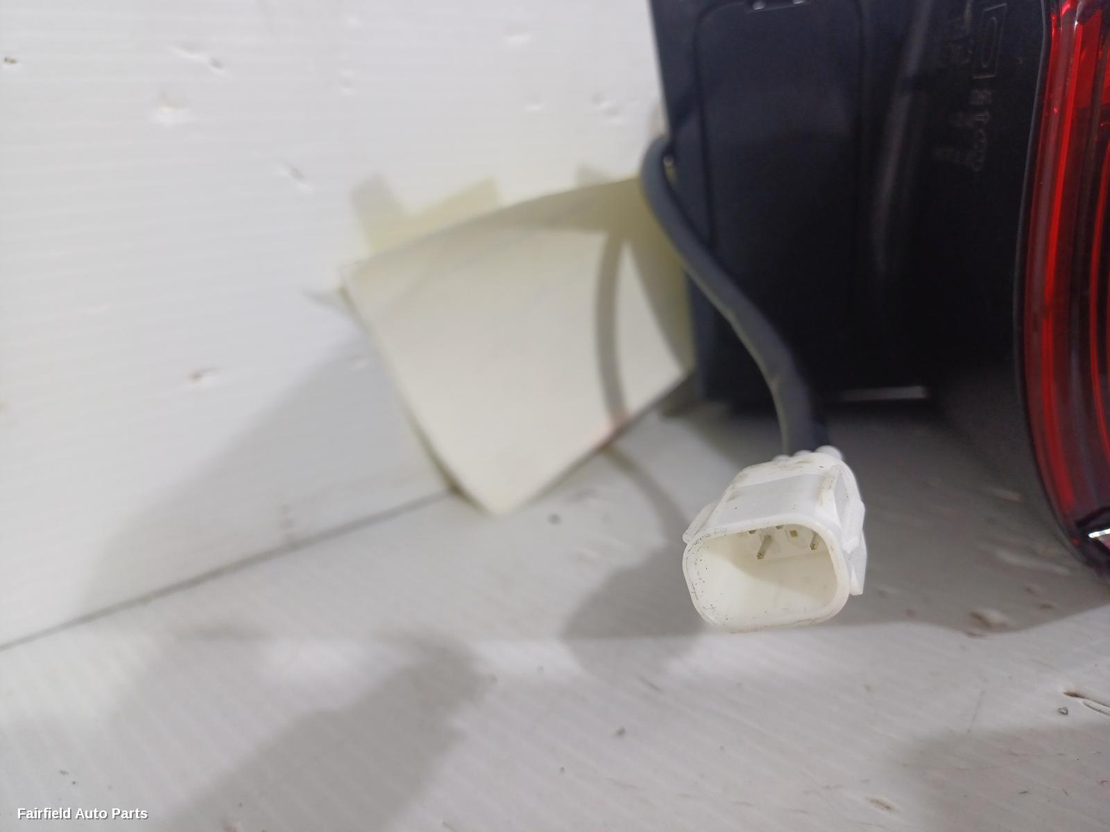 2023 Mazda Cx5 Left Taillight