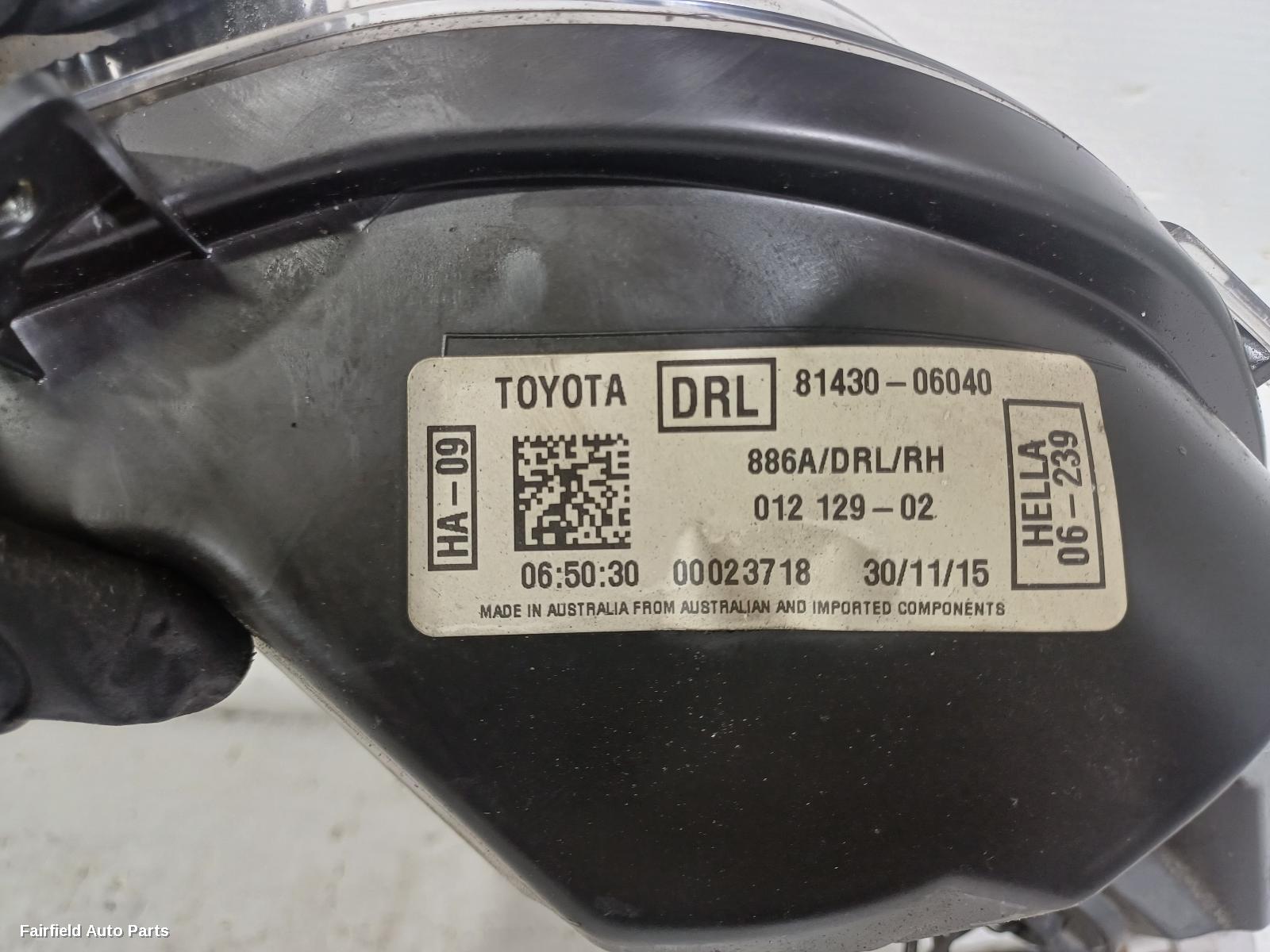 2015-2017 Toyota Camry Right Indicator Fog Side
