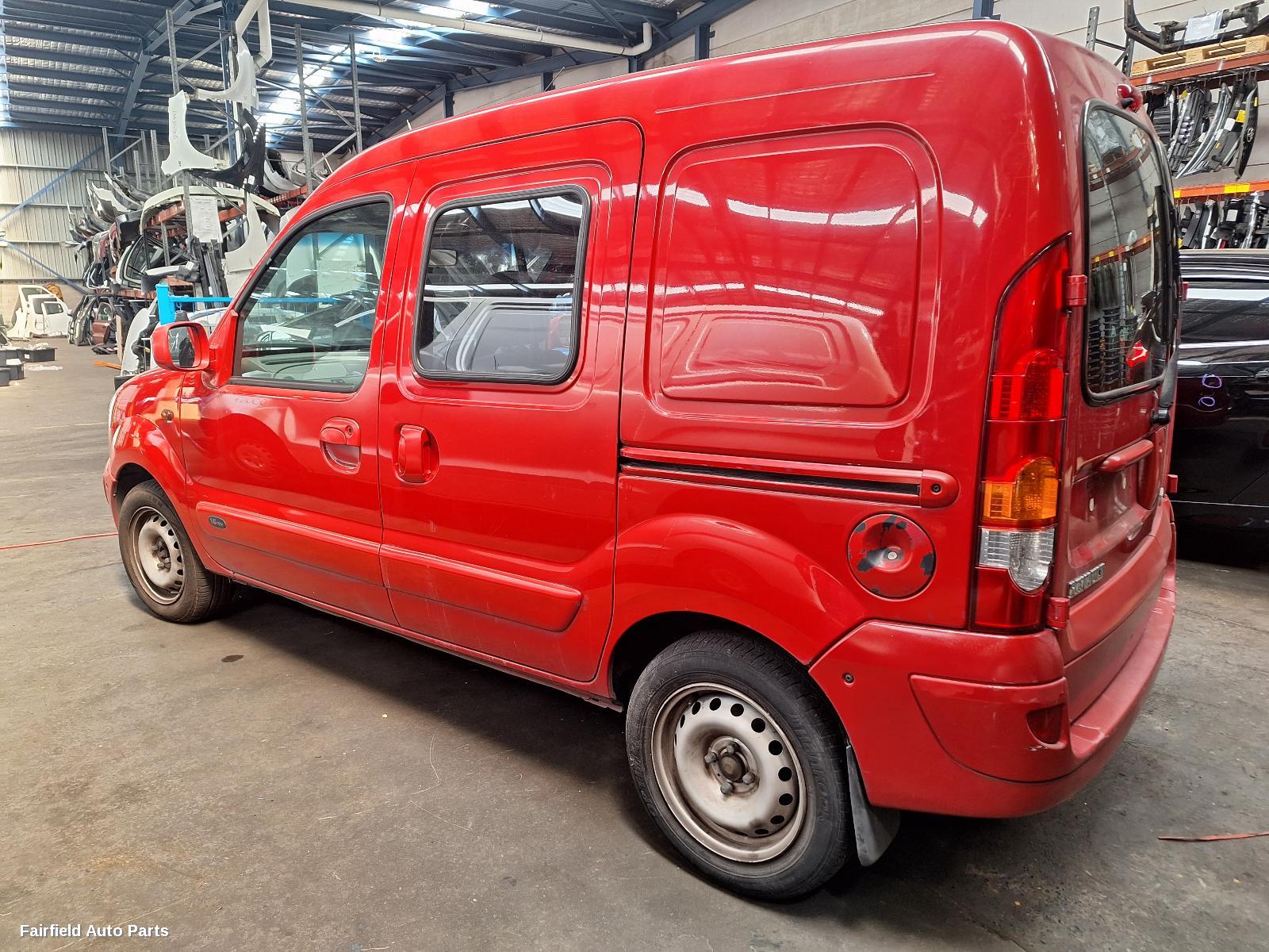 2005 Renault Kangoo Left Front Door