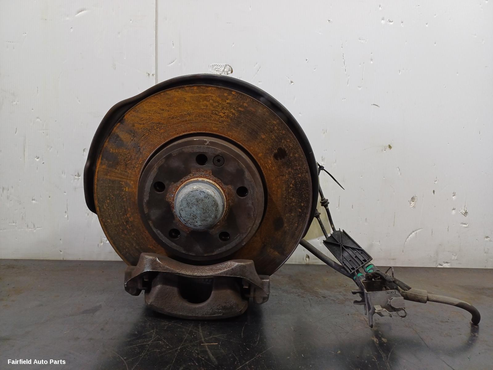 2013-2019 Mercedes Cla Class Right Front Hub Assembly