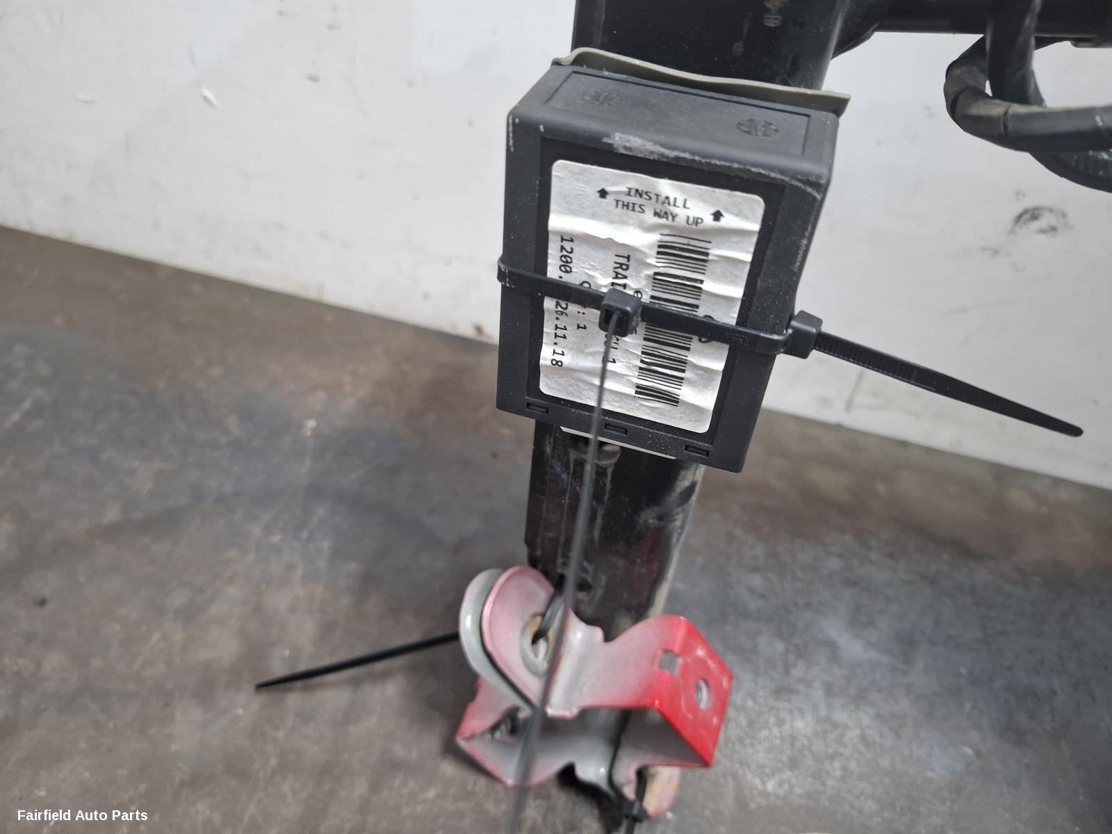 2006-2013 Holden Commodore Towbar