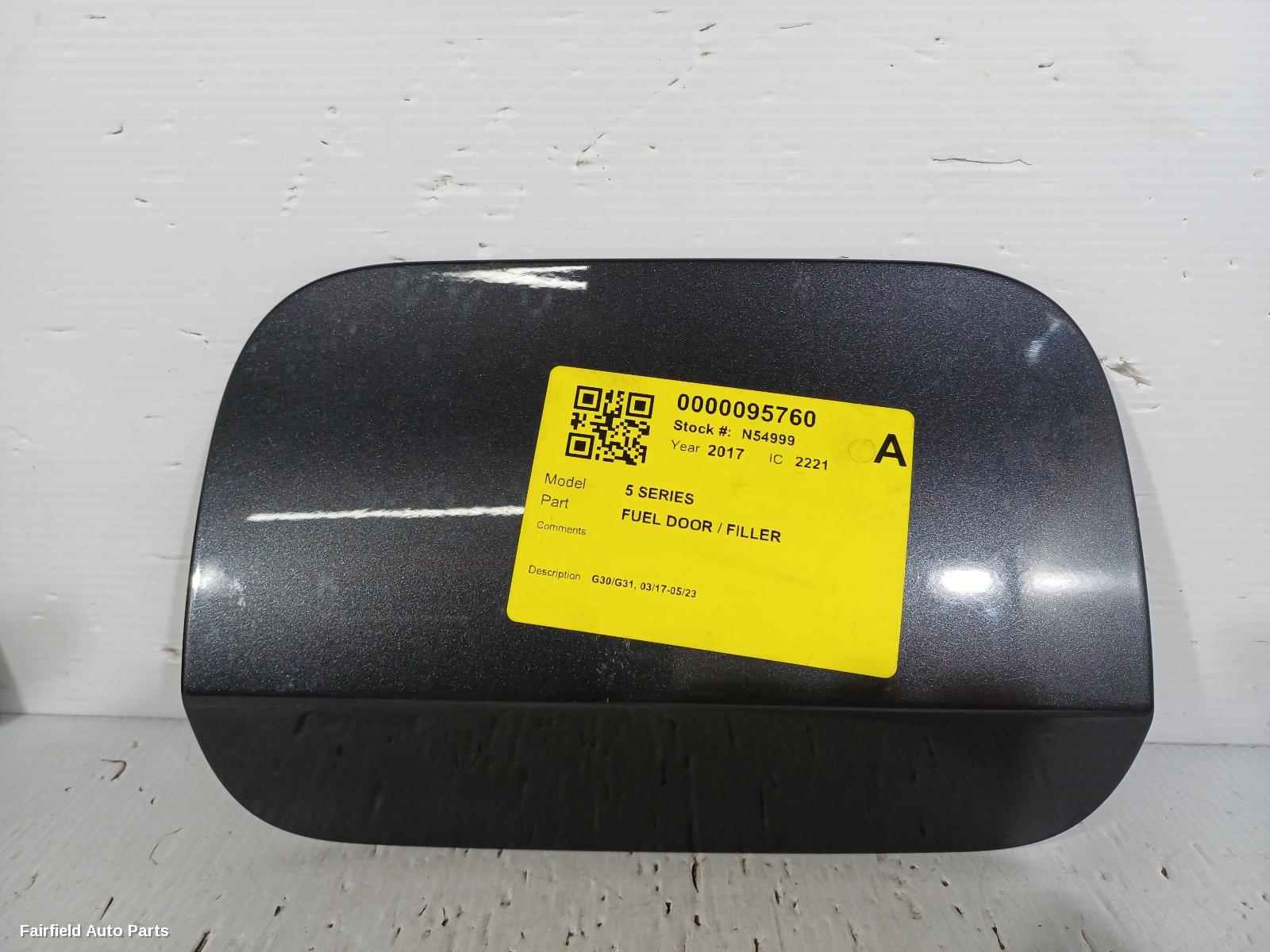 2017-2023 Bmw 5 Series Fuel Door Filler