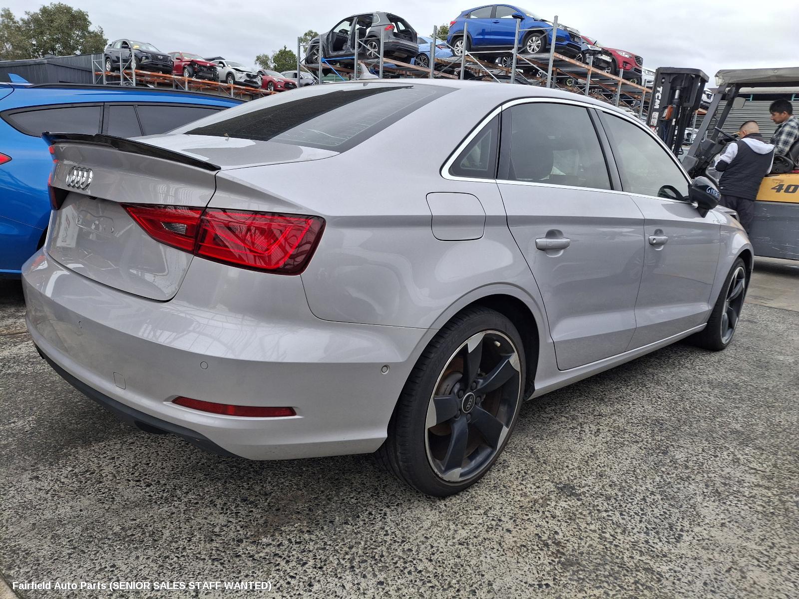 2014 Audi A3 Right Door Mirror