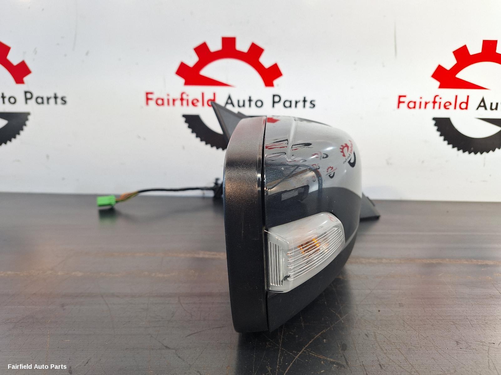 2009-2013 Volvo Xc60 Right Door Mirror
