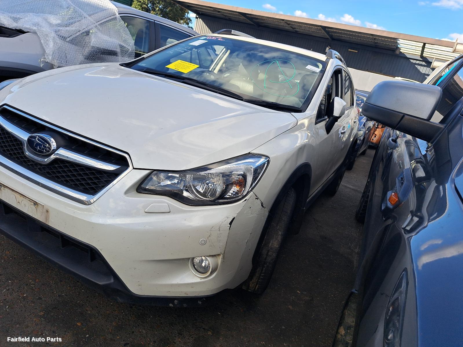 2014 Subaru Xv Right Taillight