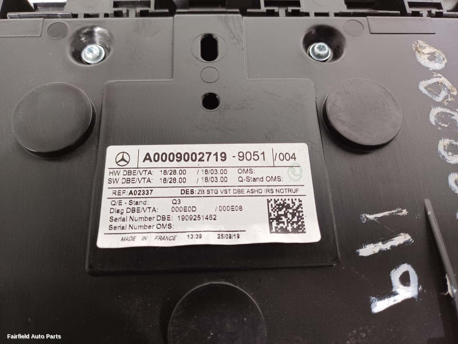 2019-2025 Mercedes Cla Class Courtesy Light