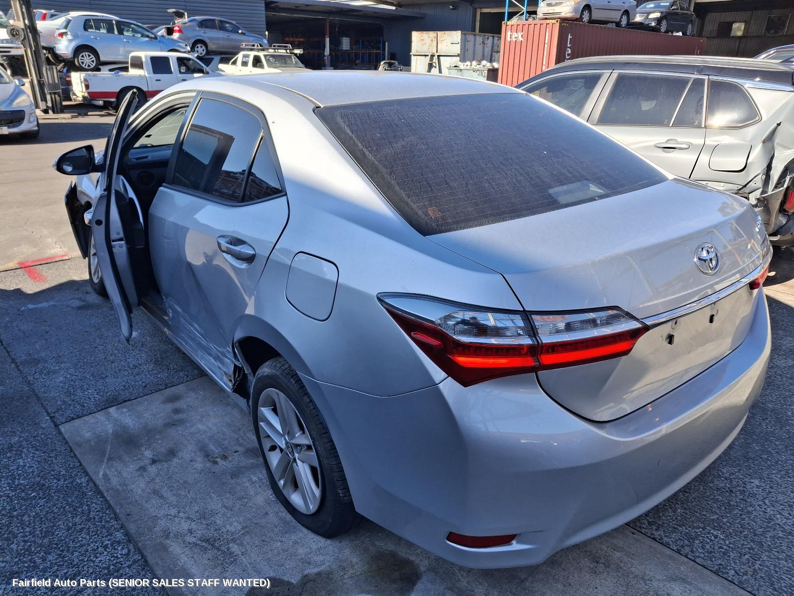 2017 Toyota Corolla Right Headlamp