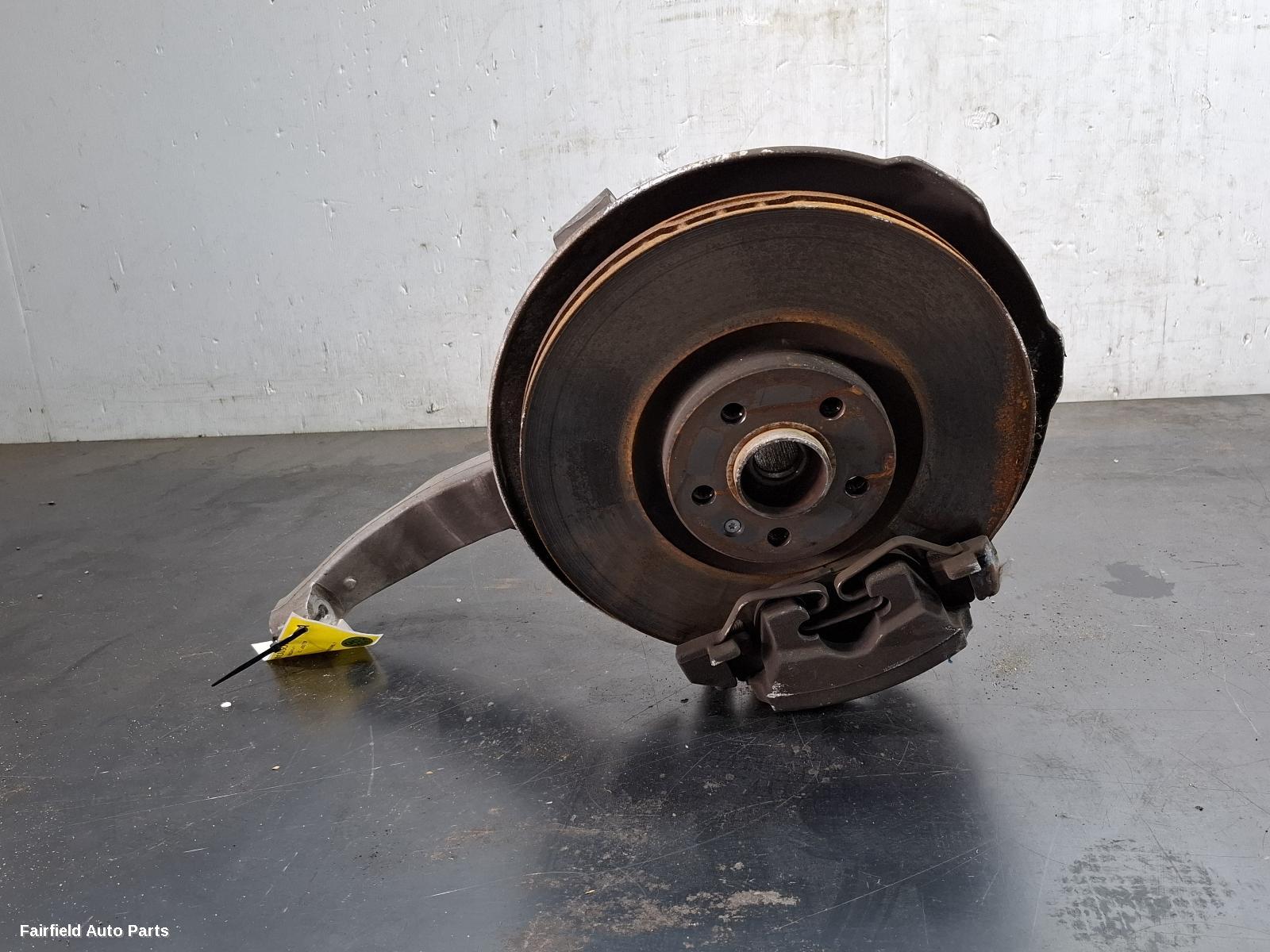 2015-2026 Volvo Xc90 Right Front Hub Assembly