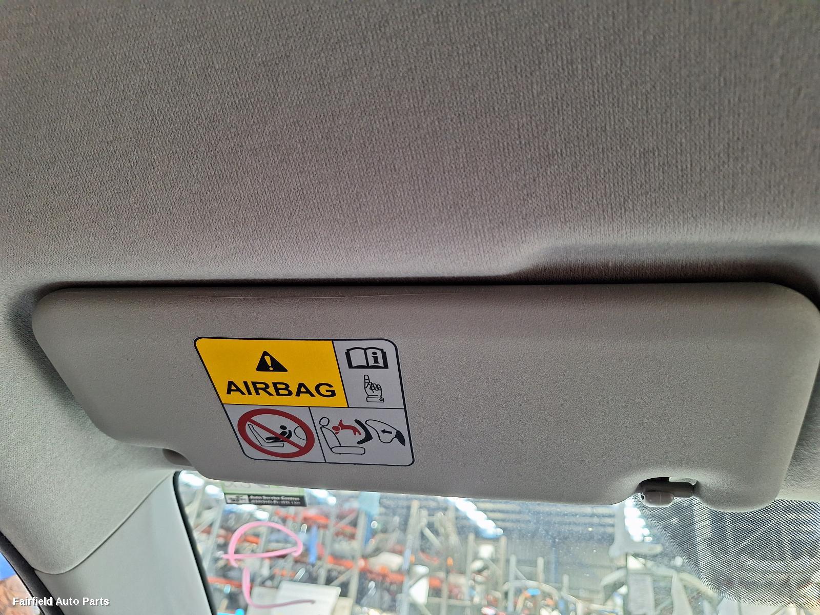 2019 Suzuki Vitara Left Indicator Fog Side