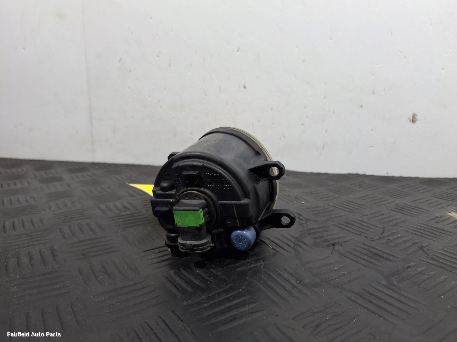 2011-2014 Toyota Yaris Left Indicator Fog Side