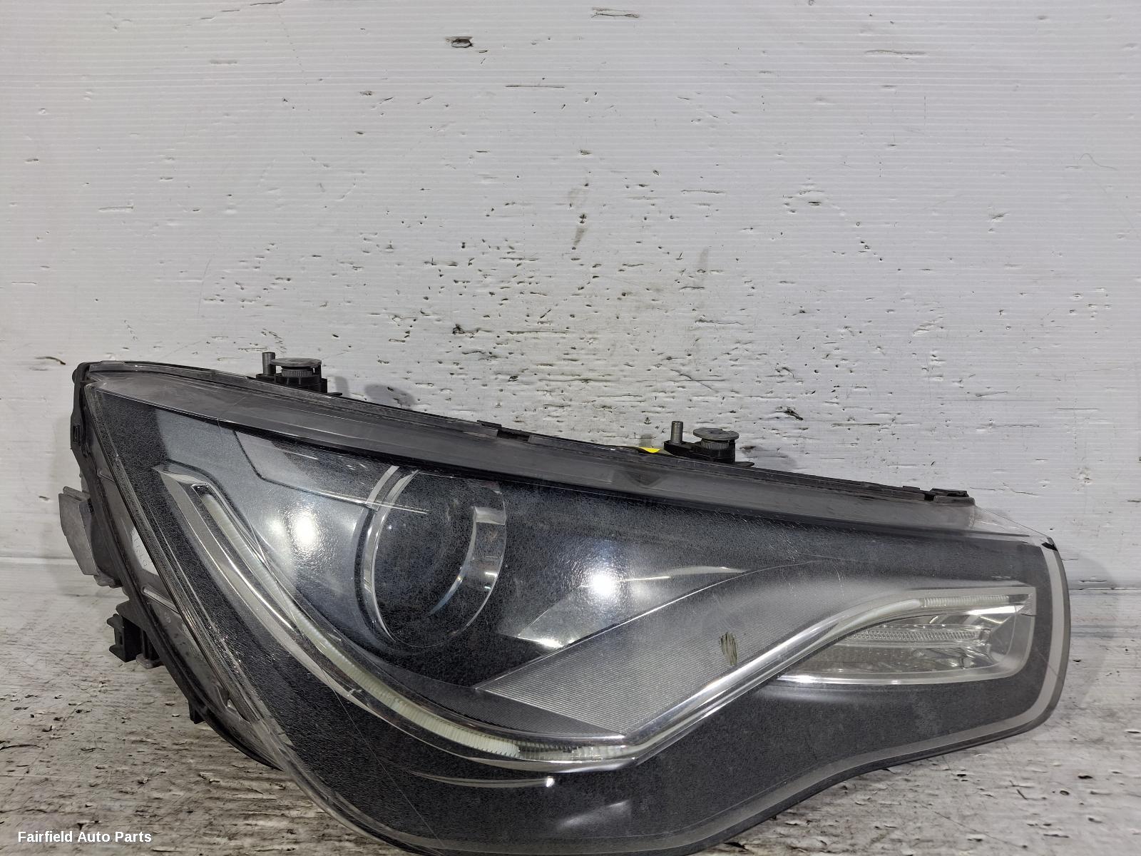 2010-2014 Audi A1 Right Headlamp