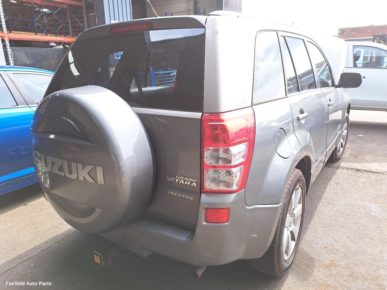 2009 Suzuki Vitara Left Front Window Reg Motor