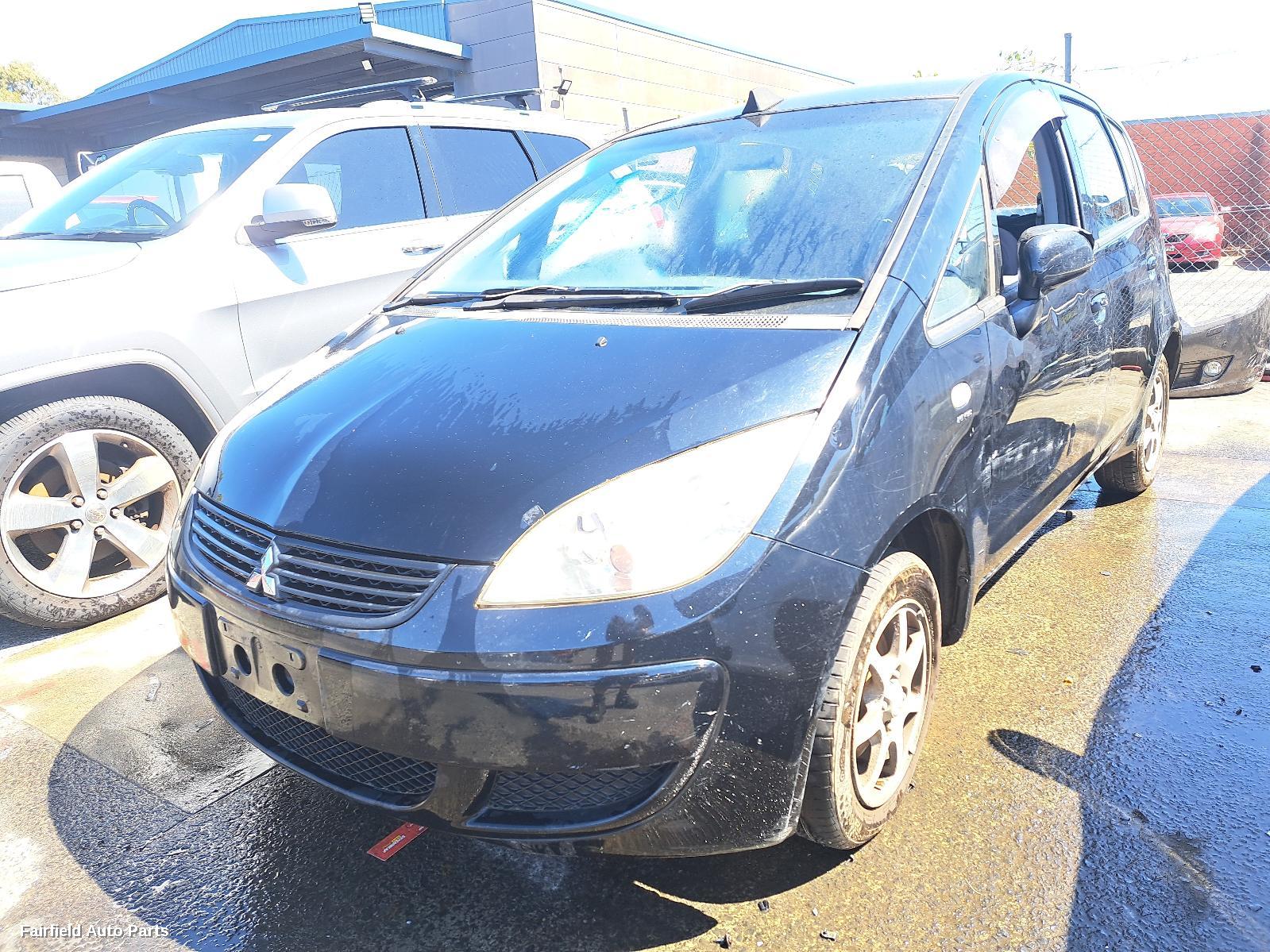 2007 Mitsubishi Colt Radio Cd Dvd Sat Tv