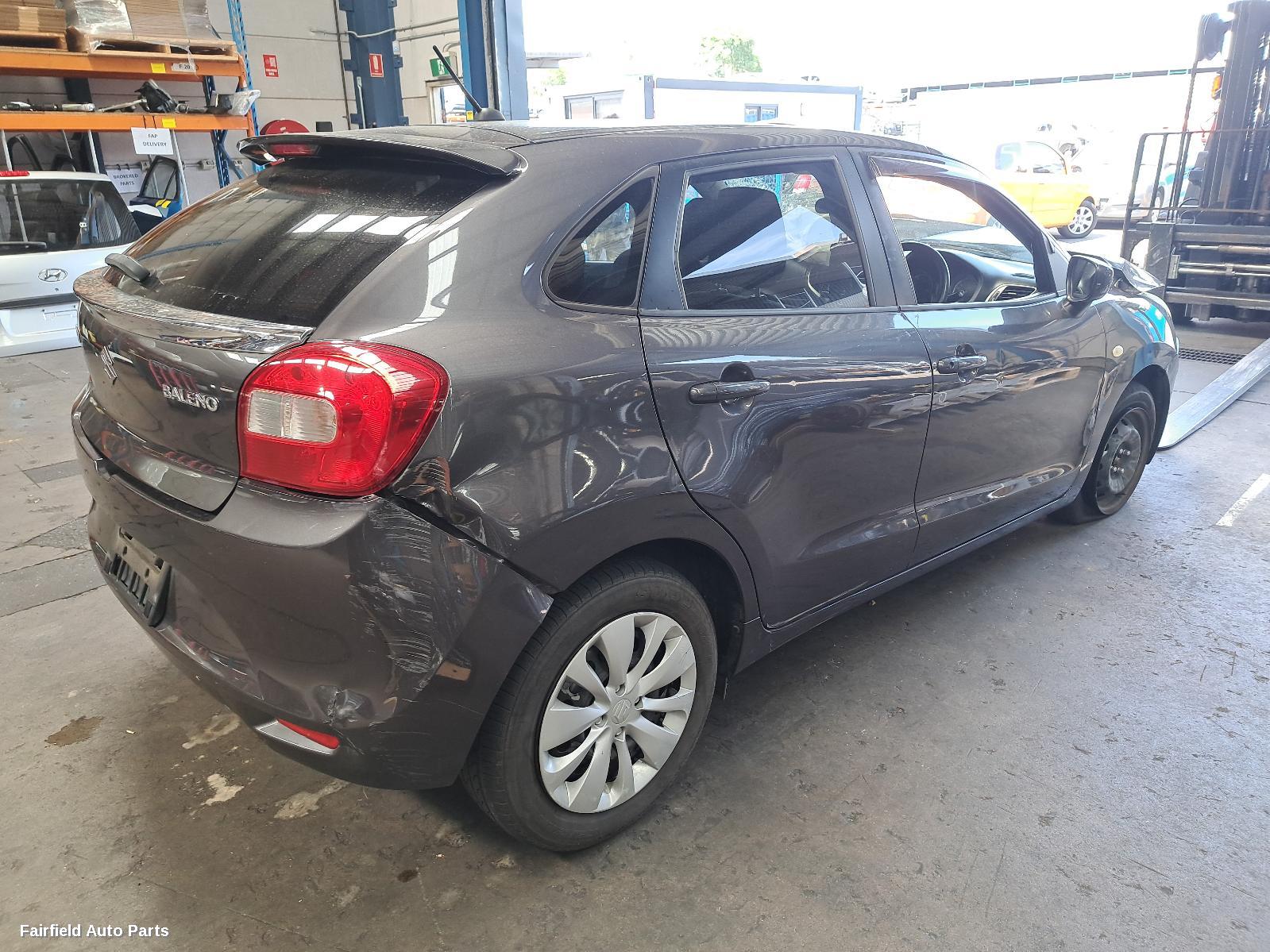 2018 Suzuki Baleno Right Door Mirror