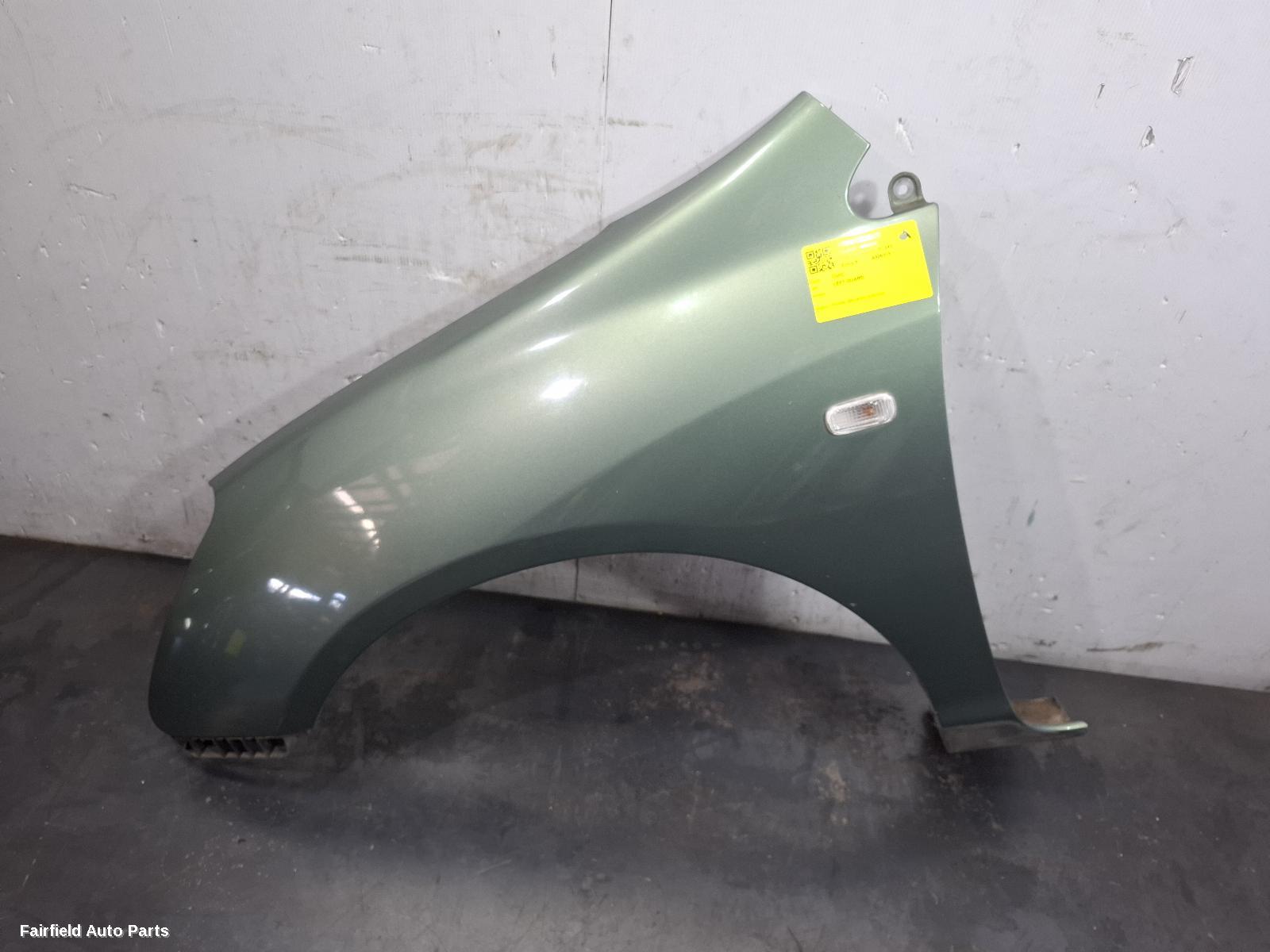 2003-2005 Honda Civic Left Guard