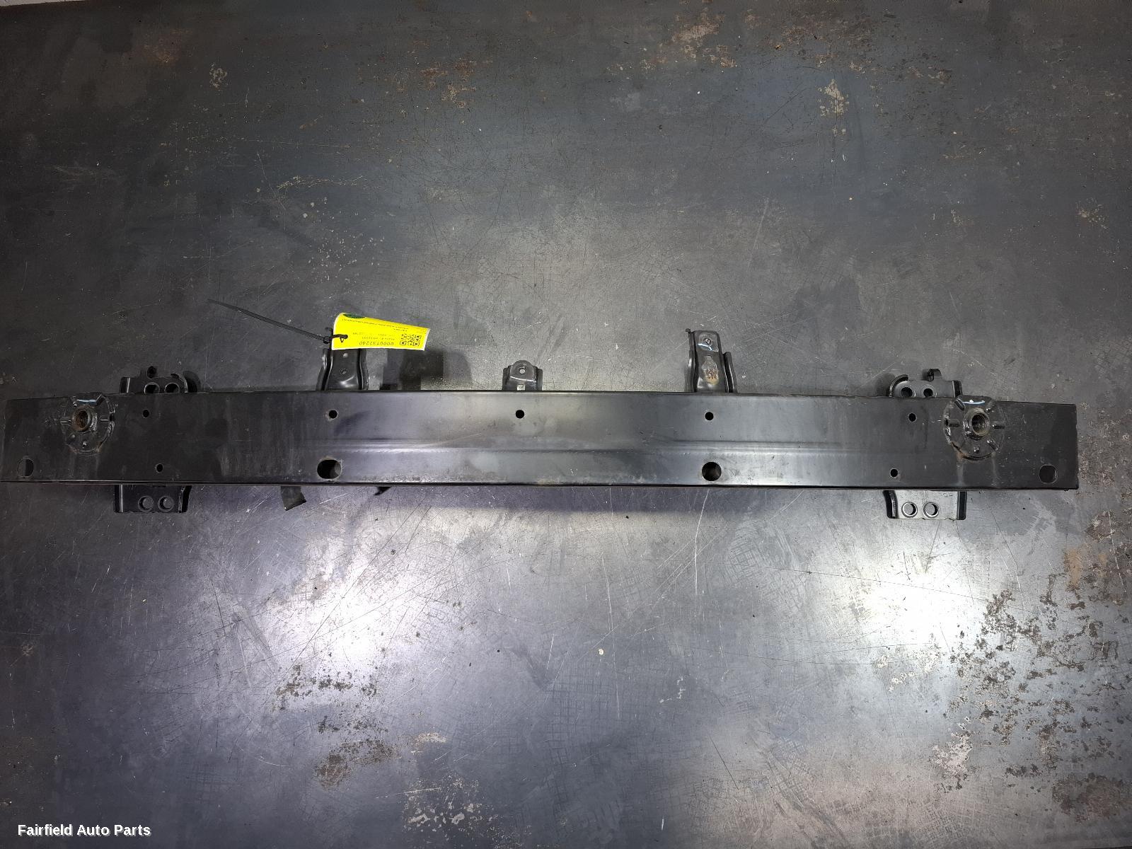 2005-2019 Toyota Estima F Bar Reinforc Brack