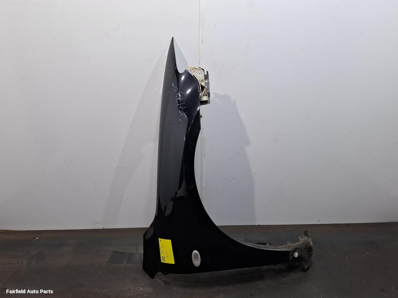 2002-2008 Mazda 6 Right Guard