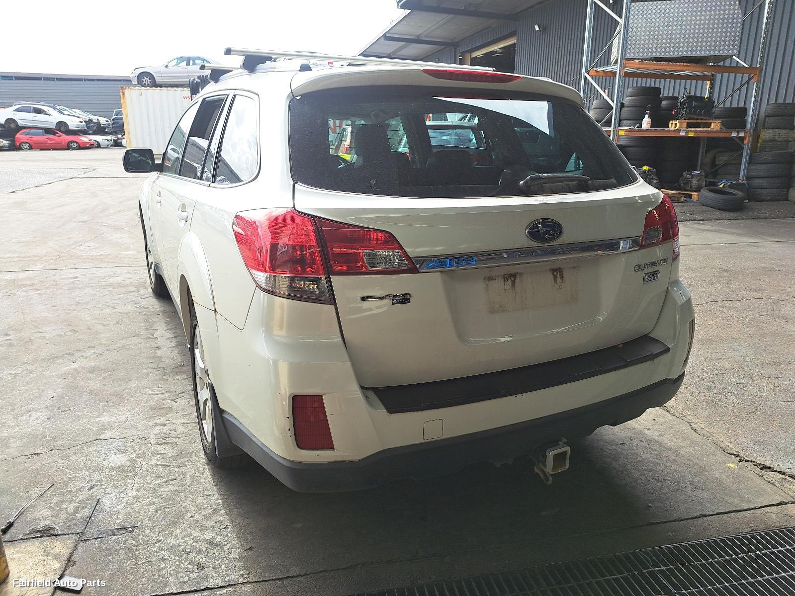 2010 Subaru Outback Right Door Mirror