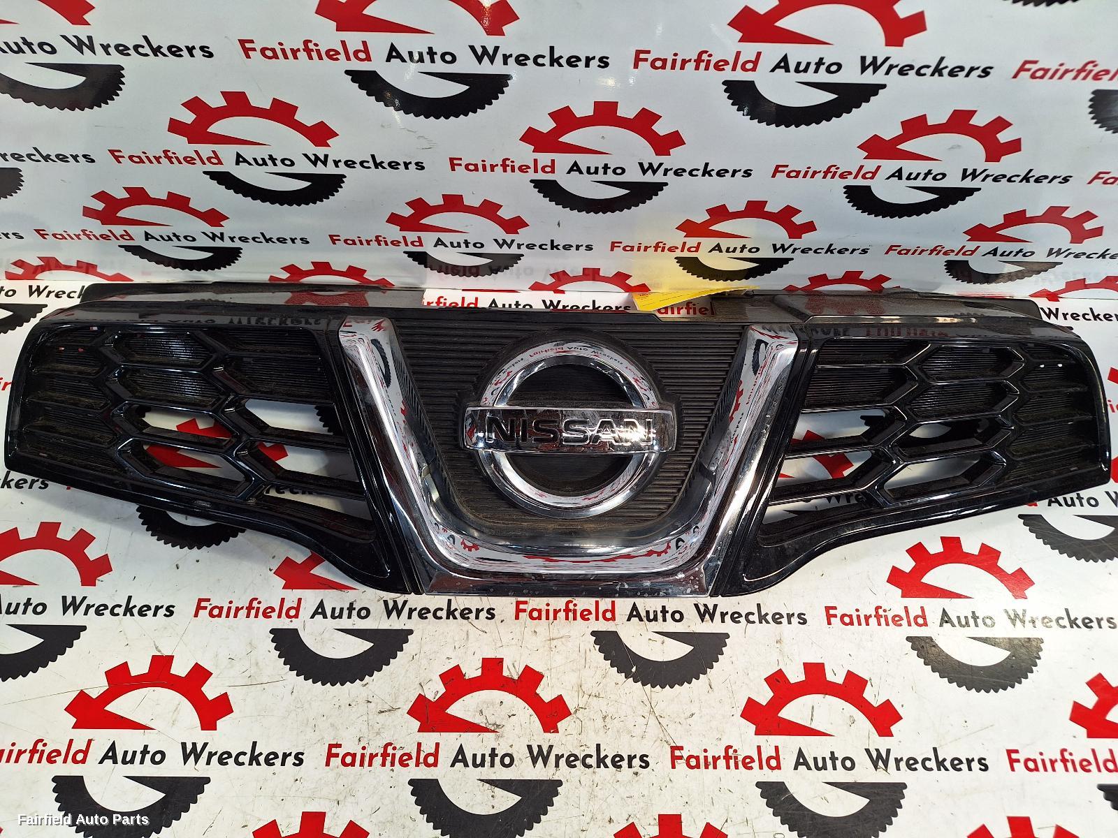 2011 Nissan Dualis Grille