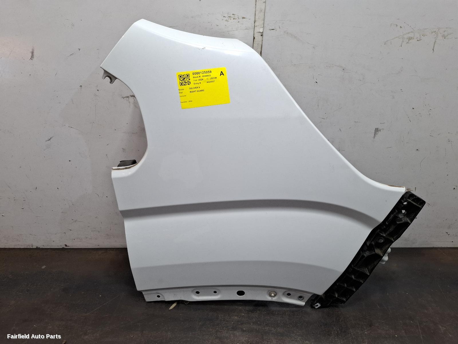 2020-2026 Ldv Deliver 9 Right Guard