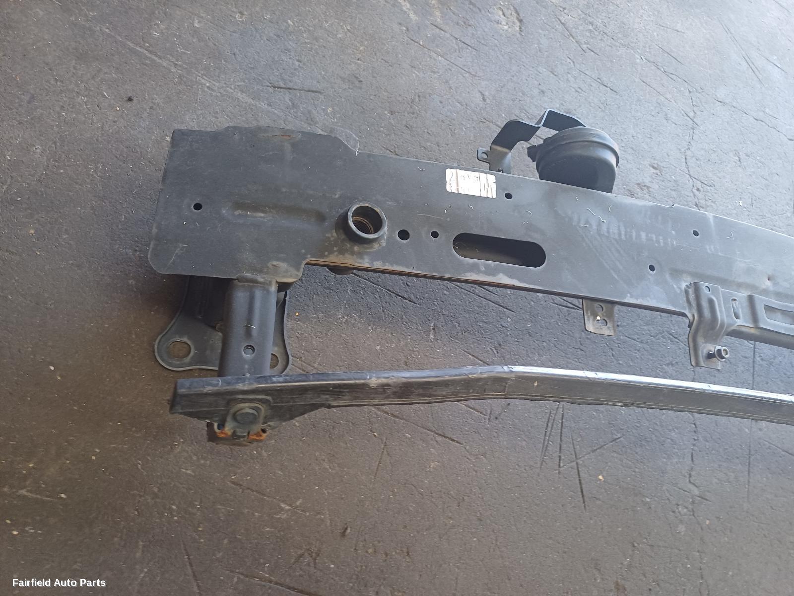 2018-2020 Hyundai Santa Fe F Bar Reinforc Brack