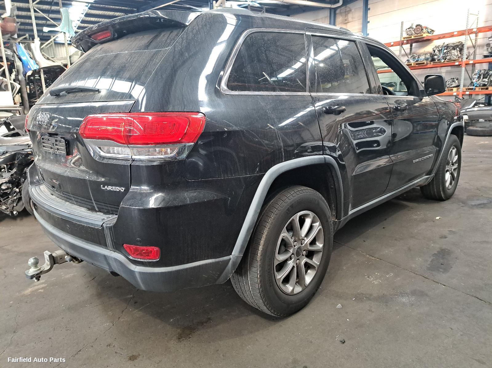2013-2021 Jeep Grandcherokee Fan