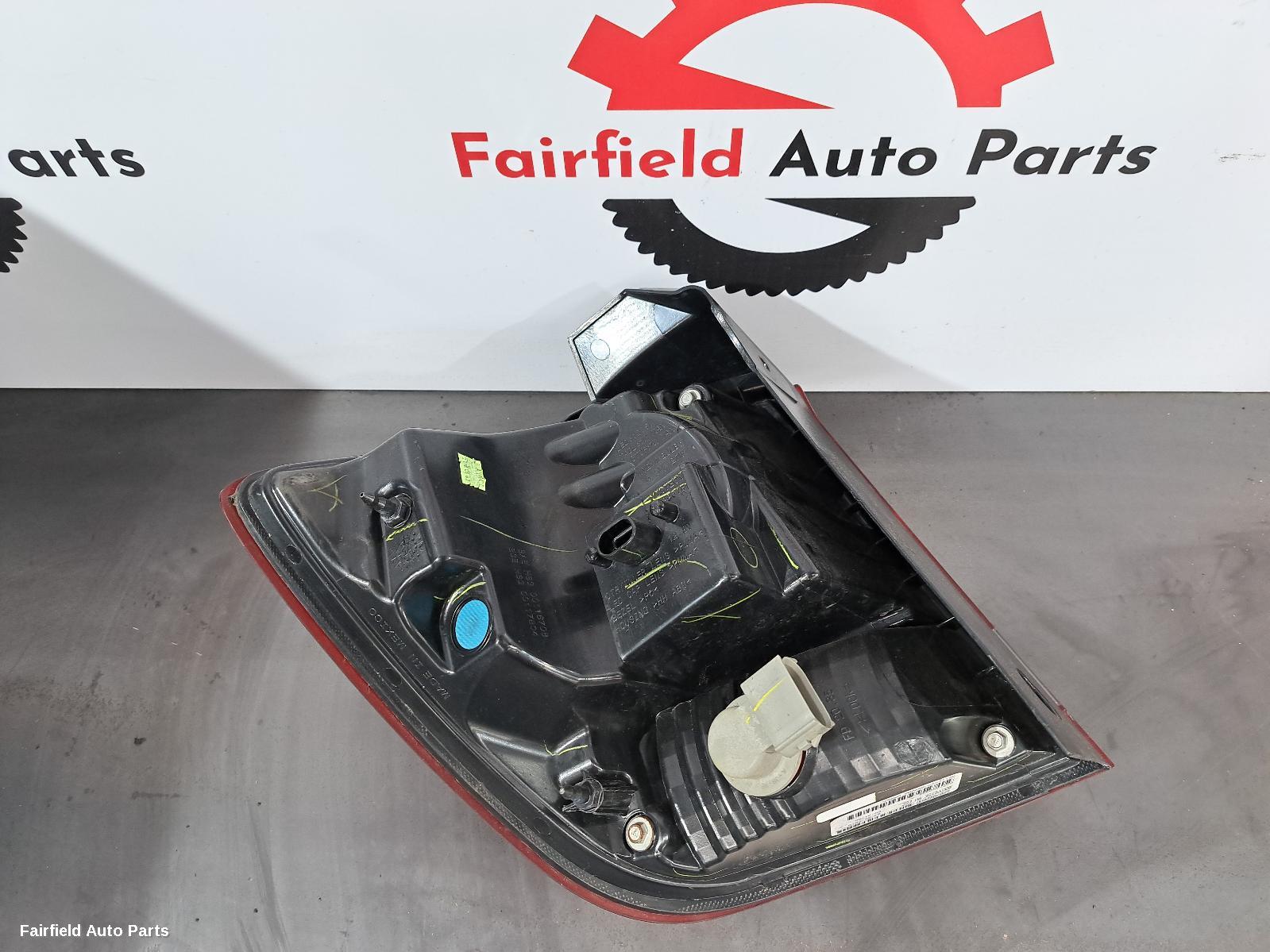 2015 Fiat Freemont Right Taillight