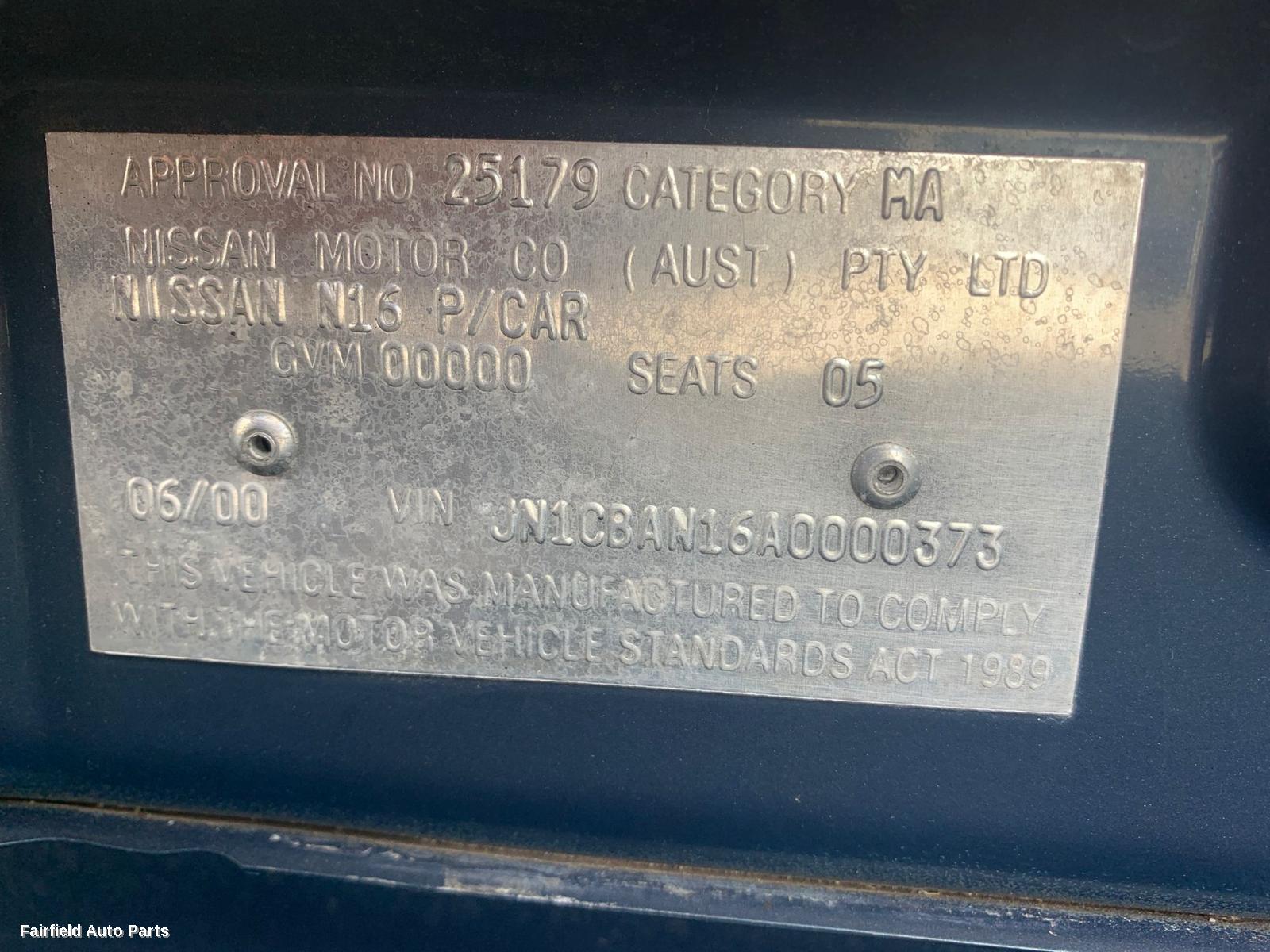 2000 Nissan Pulsar Bootlid Tailgate