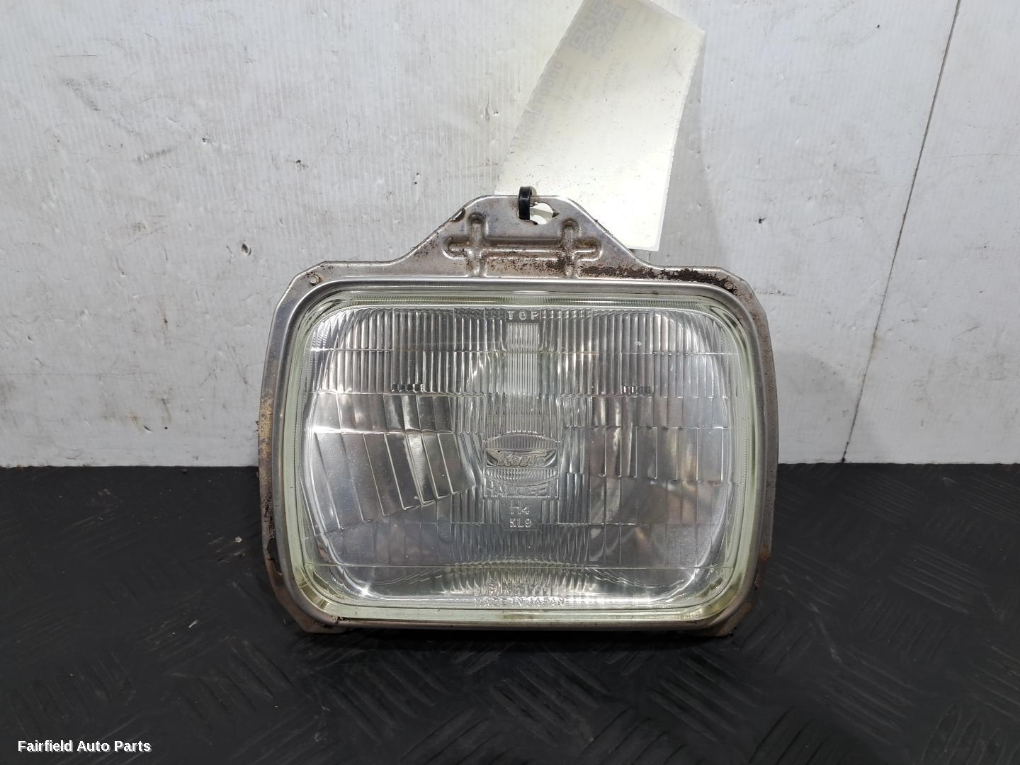 1996-2005 Toyota Townace Right Headlamp