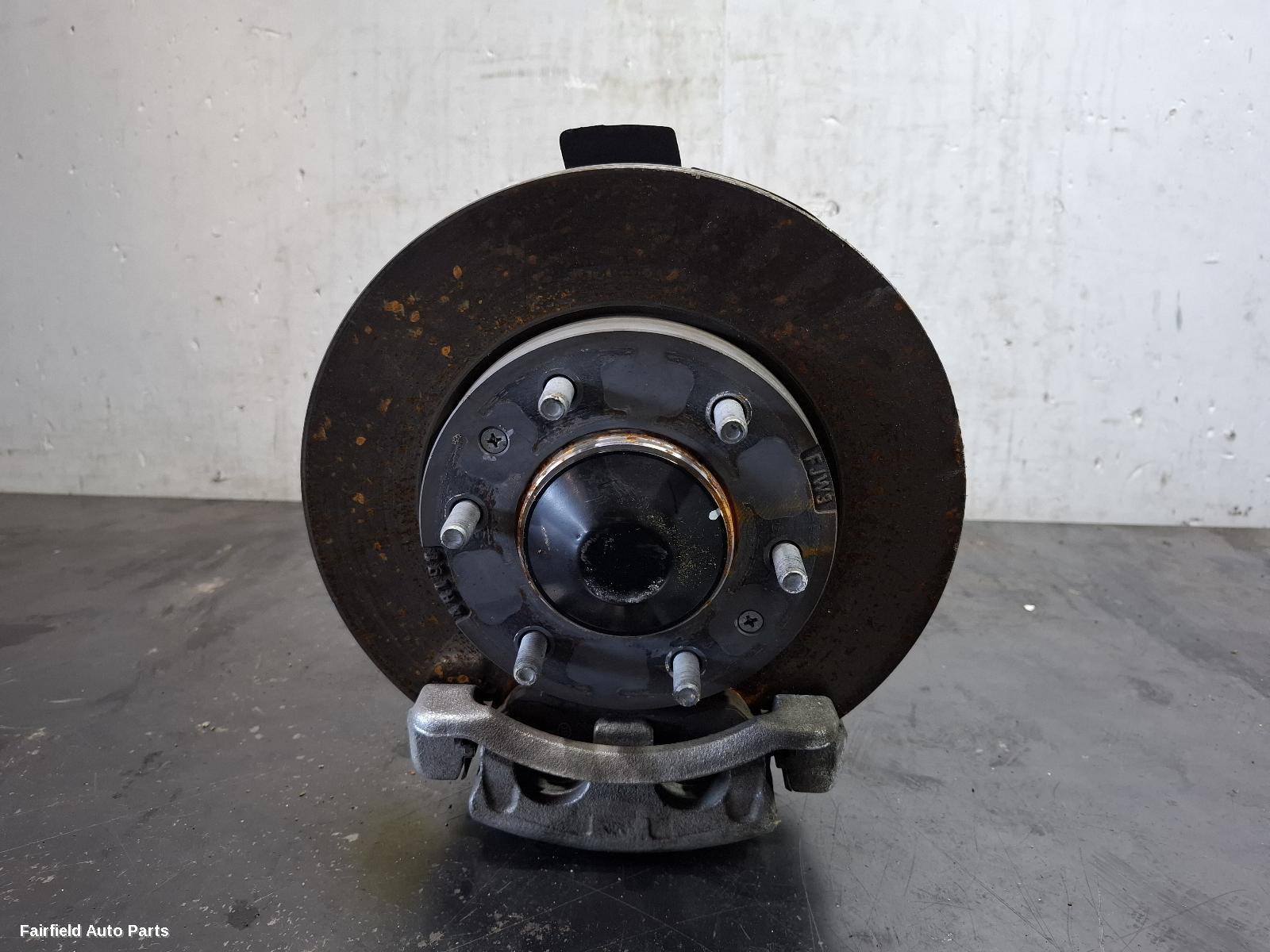 2015-2025 Ldv G10 Right Front Hub Assembly