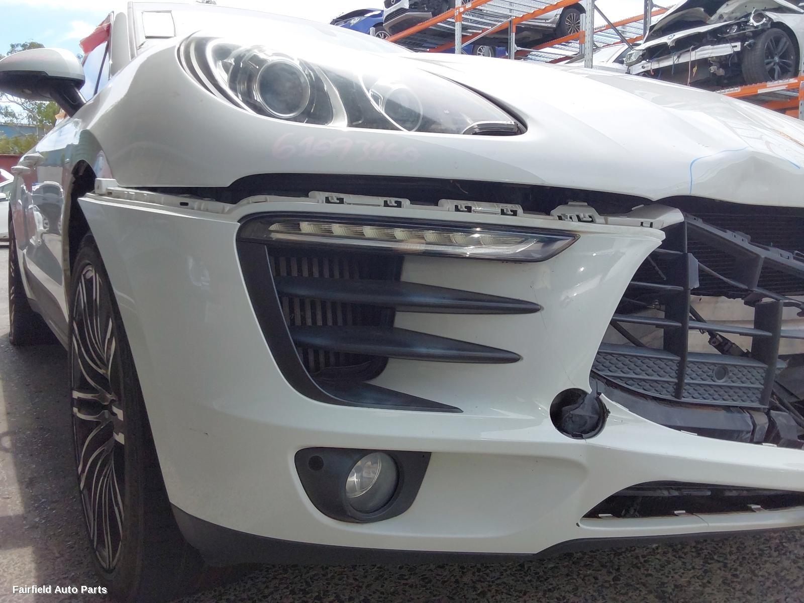 2014 Porsche Macan Left Door Mirror