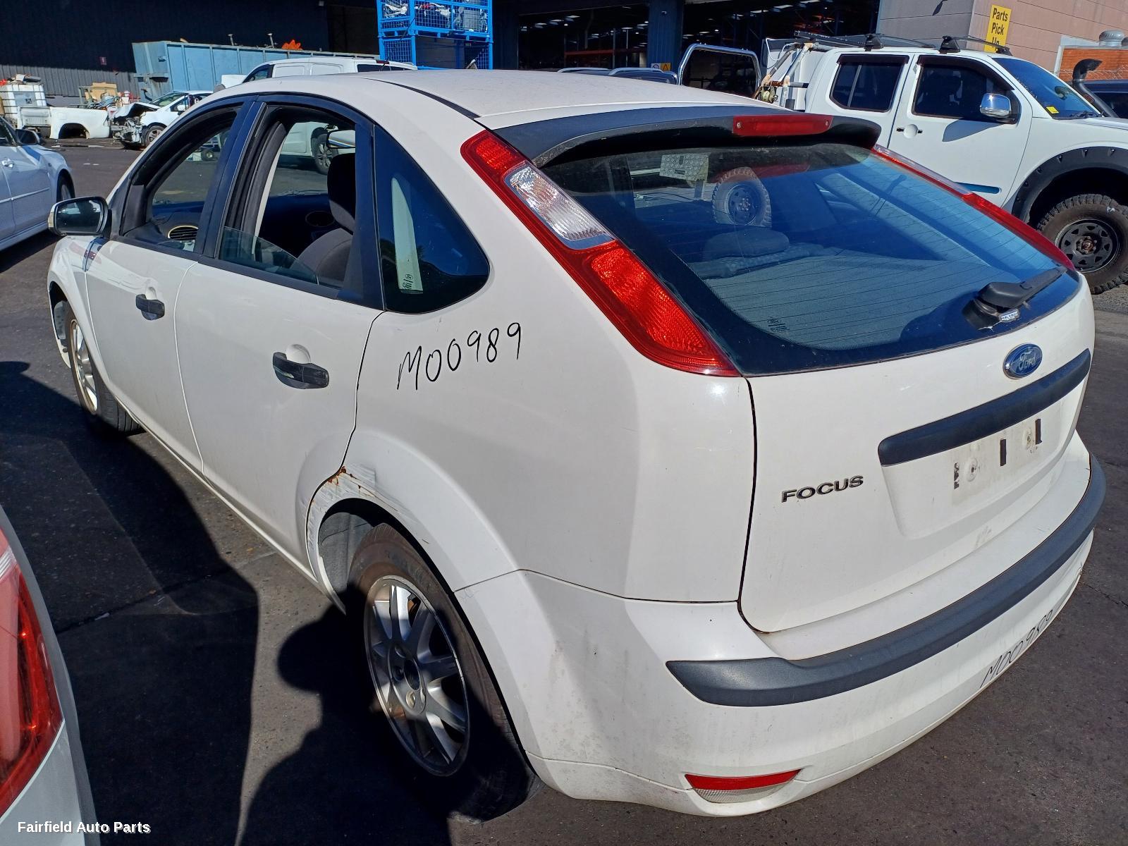 2007 Ford Focus Left Headlamp