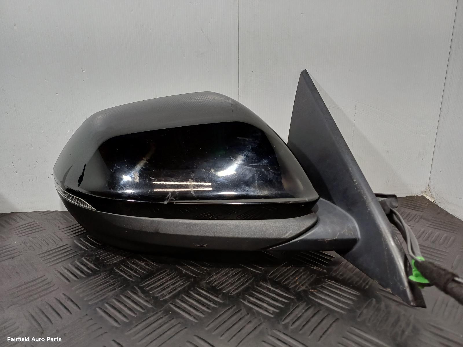 2018-2024 Audi Q8 Right Door Mirror